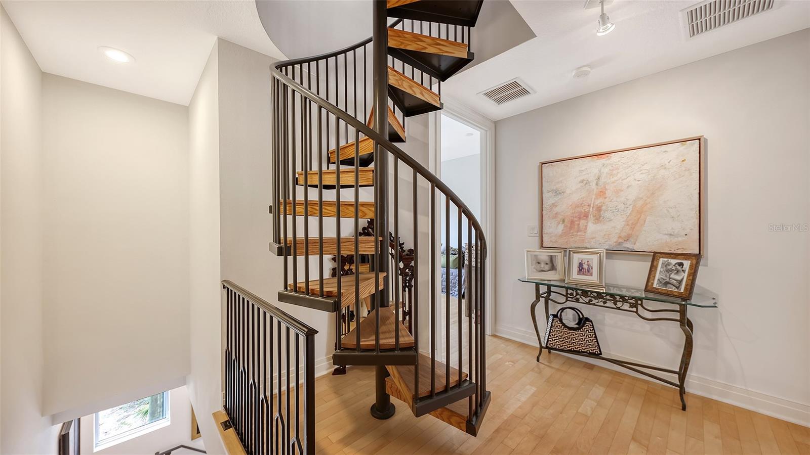 235 COCOANUT AVE #128E — photo 27