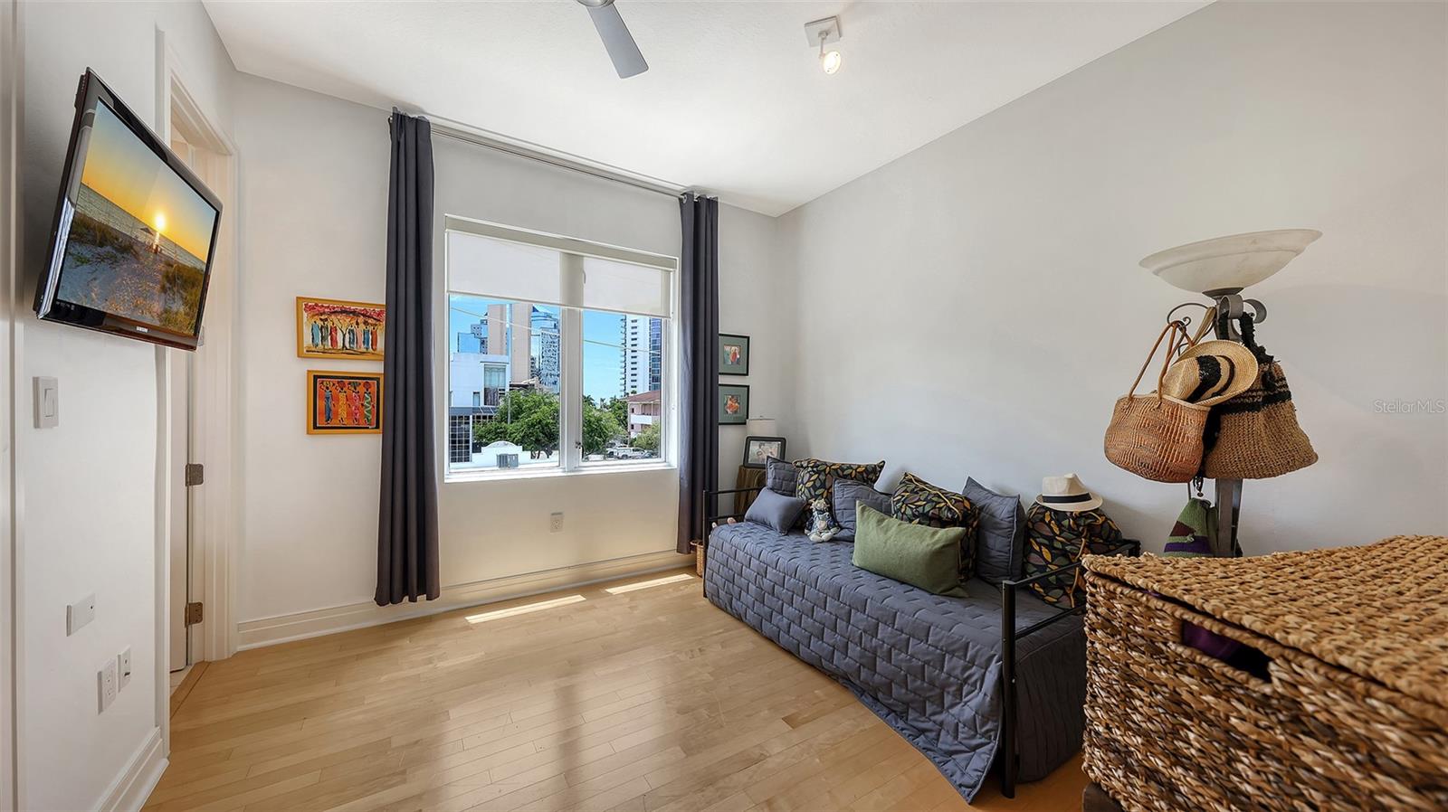 235 COCOANUT AVE #128E — photo 28