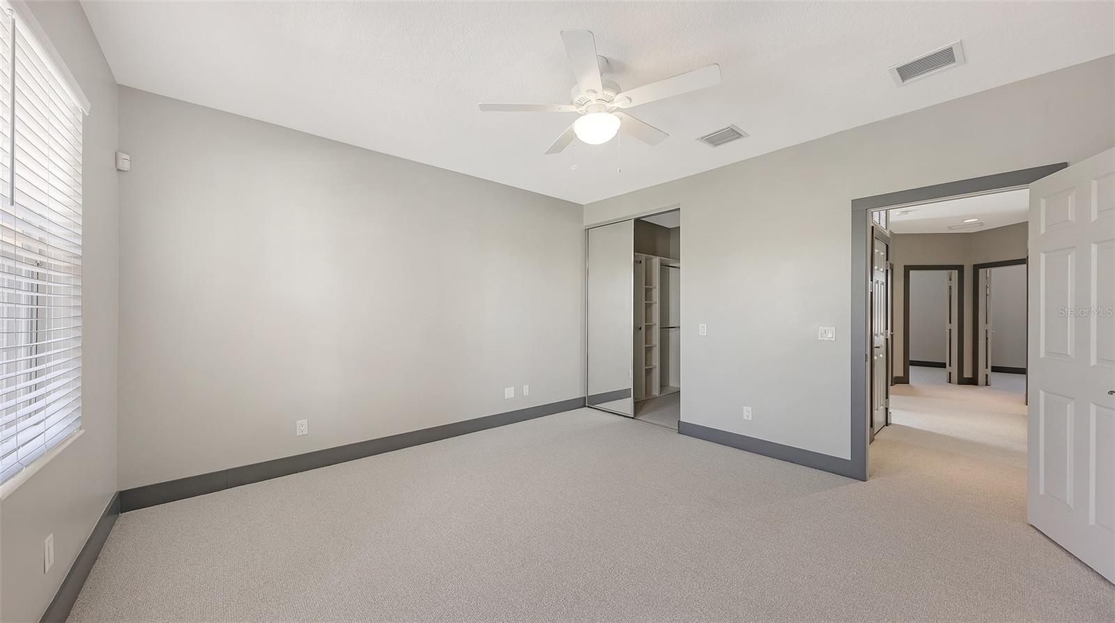 1586 DORGALI DR — photo 30