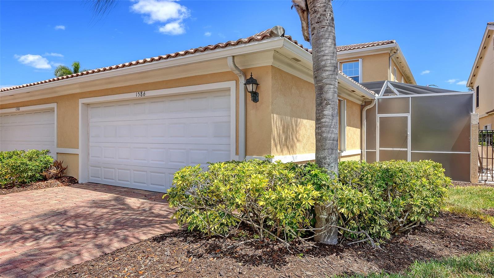 1586 DORGALI DR — photo 54