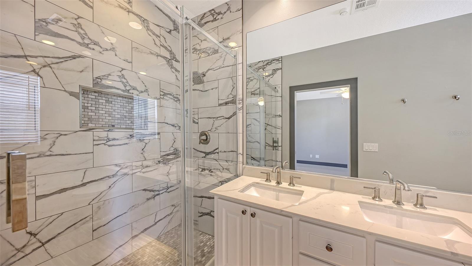 1586 DORGALI DR — photo 35