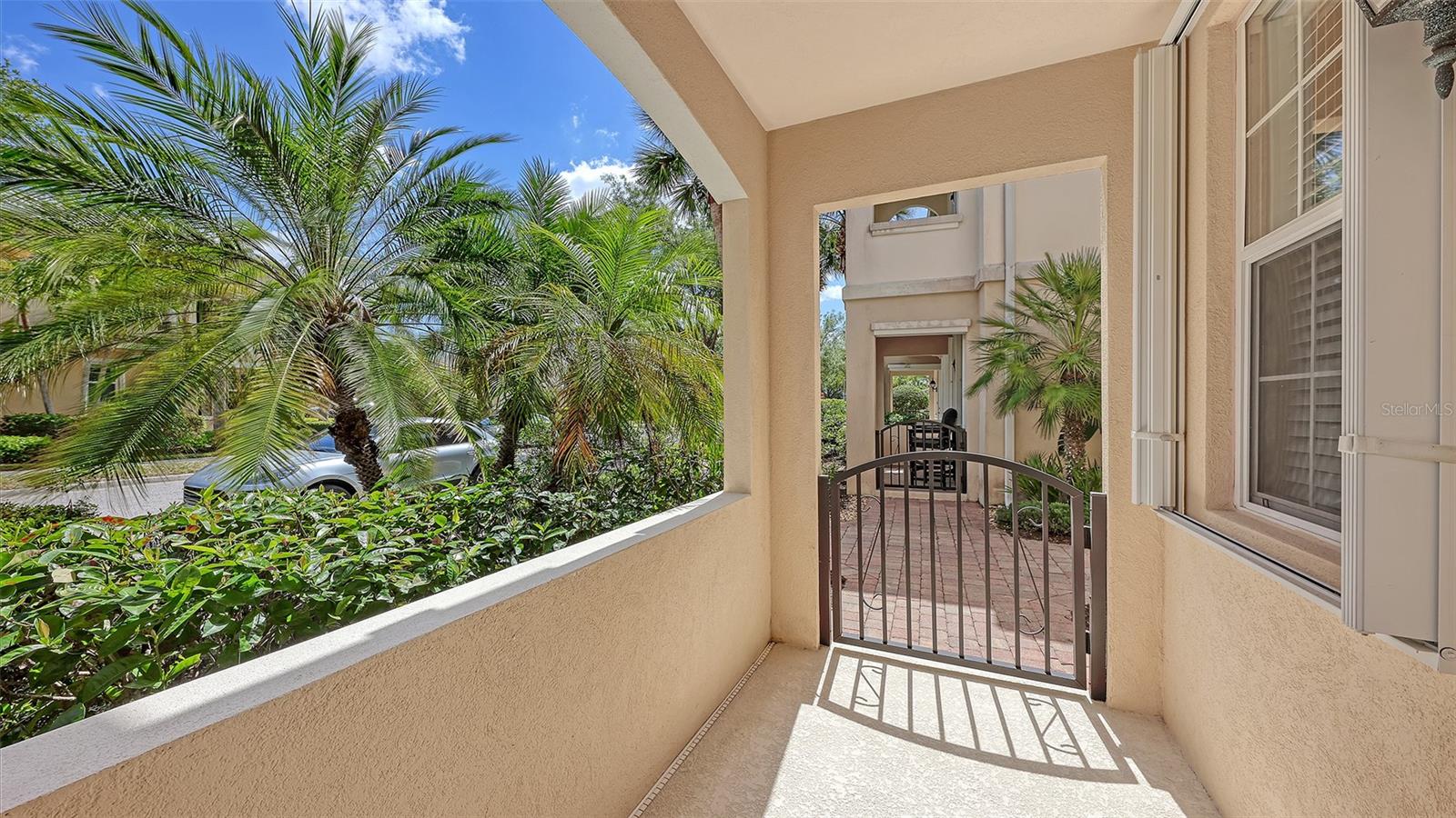 1586 DORGALI DR — photo 24