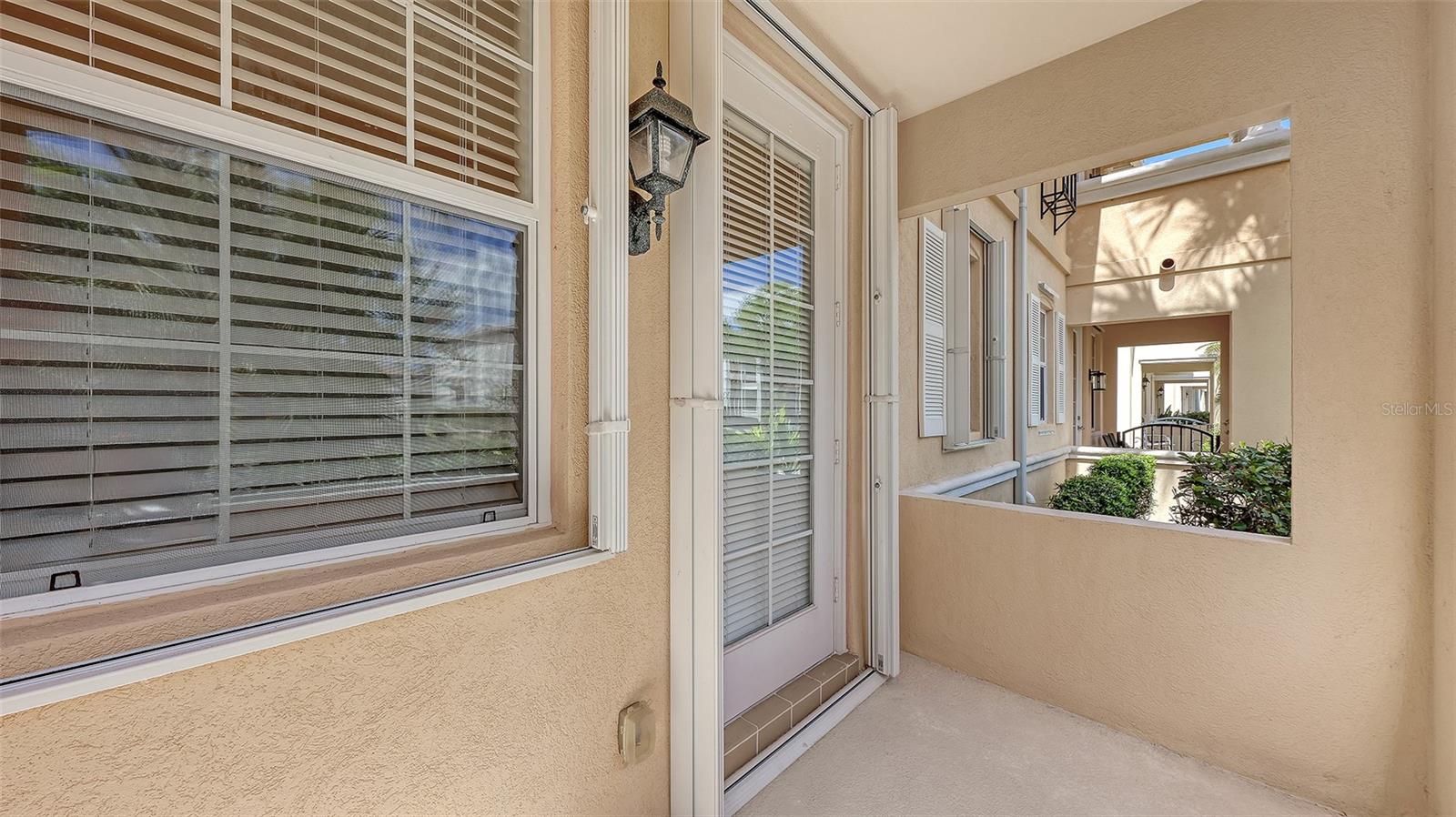 1586 DORGALI DR — photo 22