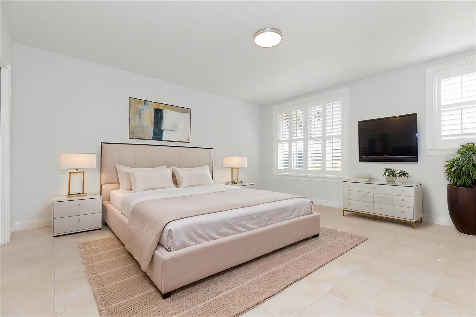 114 E DAVIS BLVD #13 — photo 21