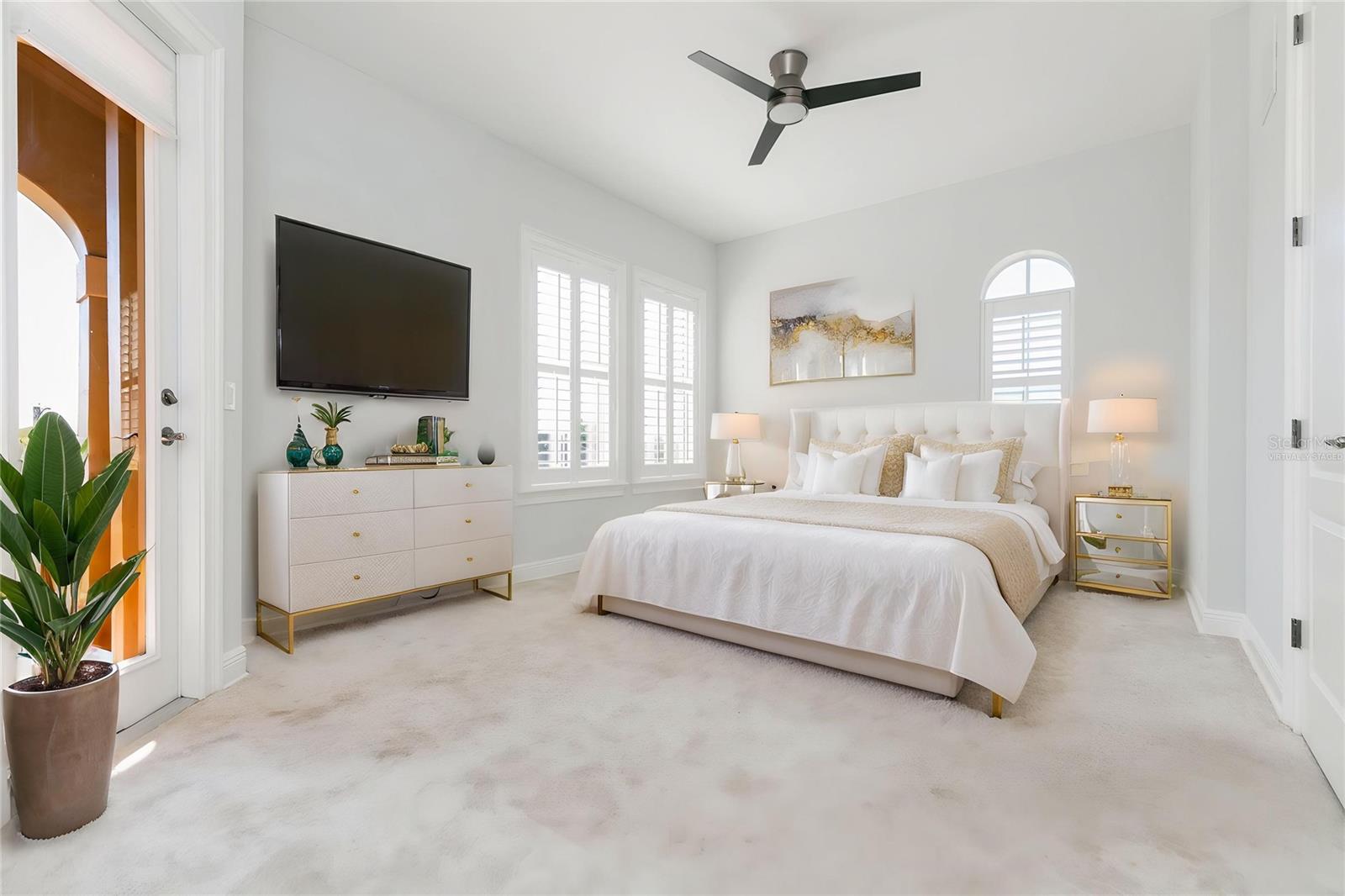 114 E DAVIS BLVD #13 — photo 13