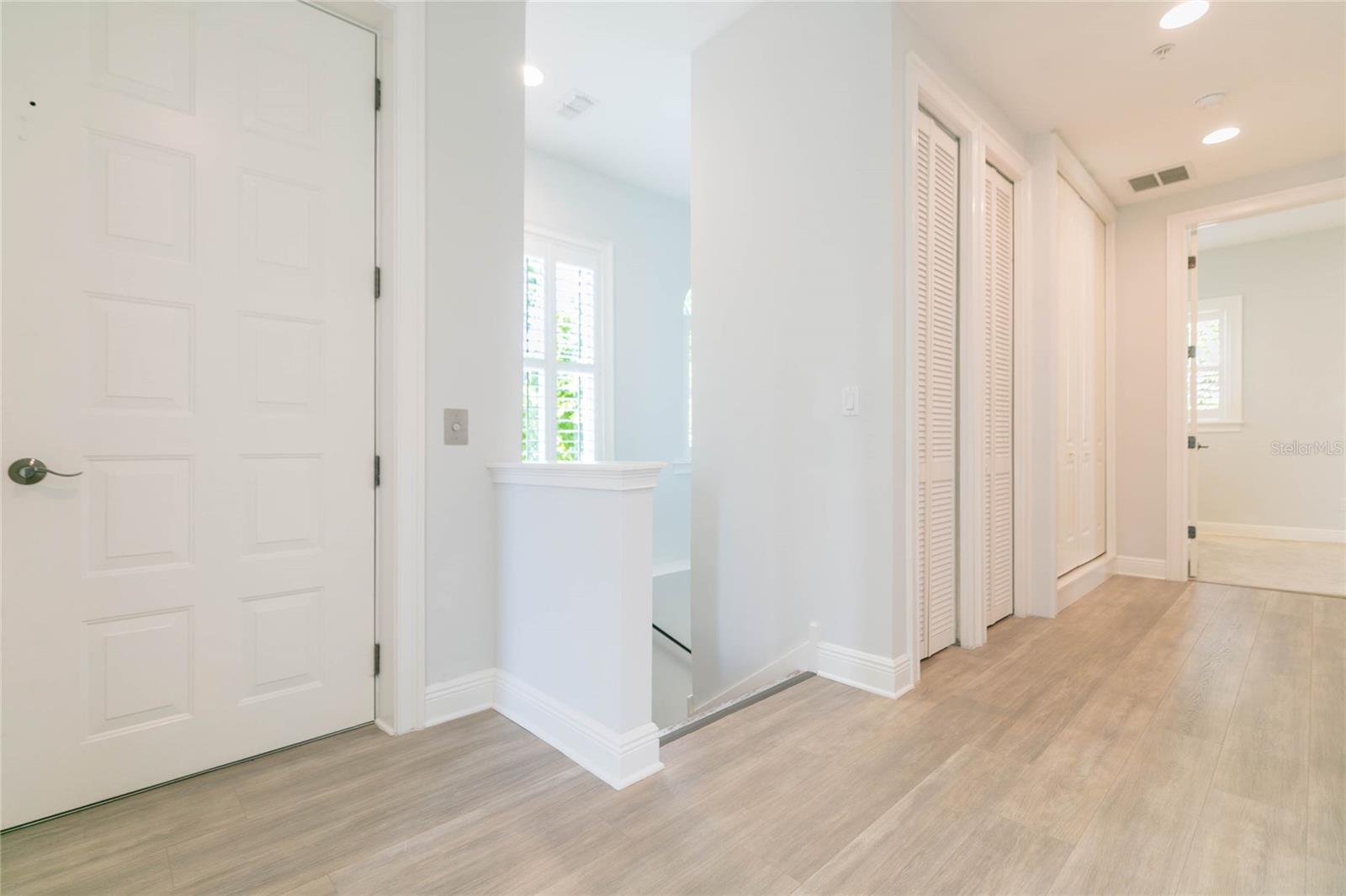 114 E DAVIS BLVD #13 — photo 14