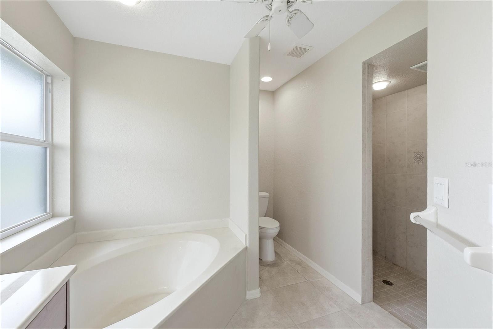 12037 MALLORCA AVE — photo 40