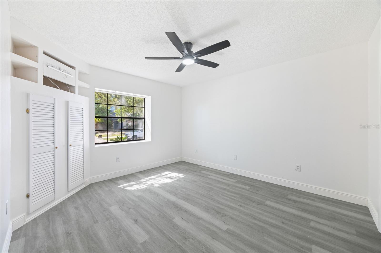 13427 LARAWAY DR — photo 21