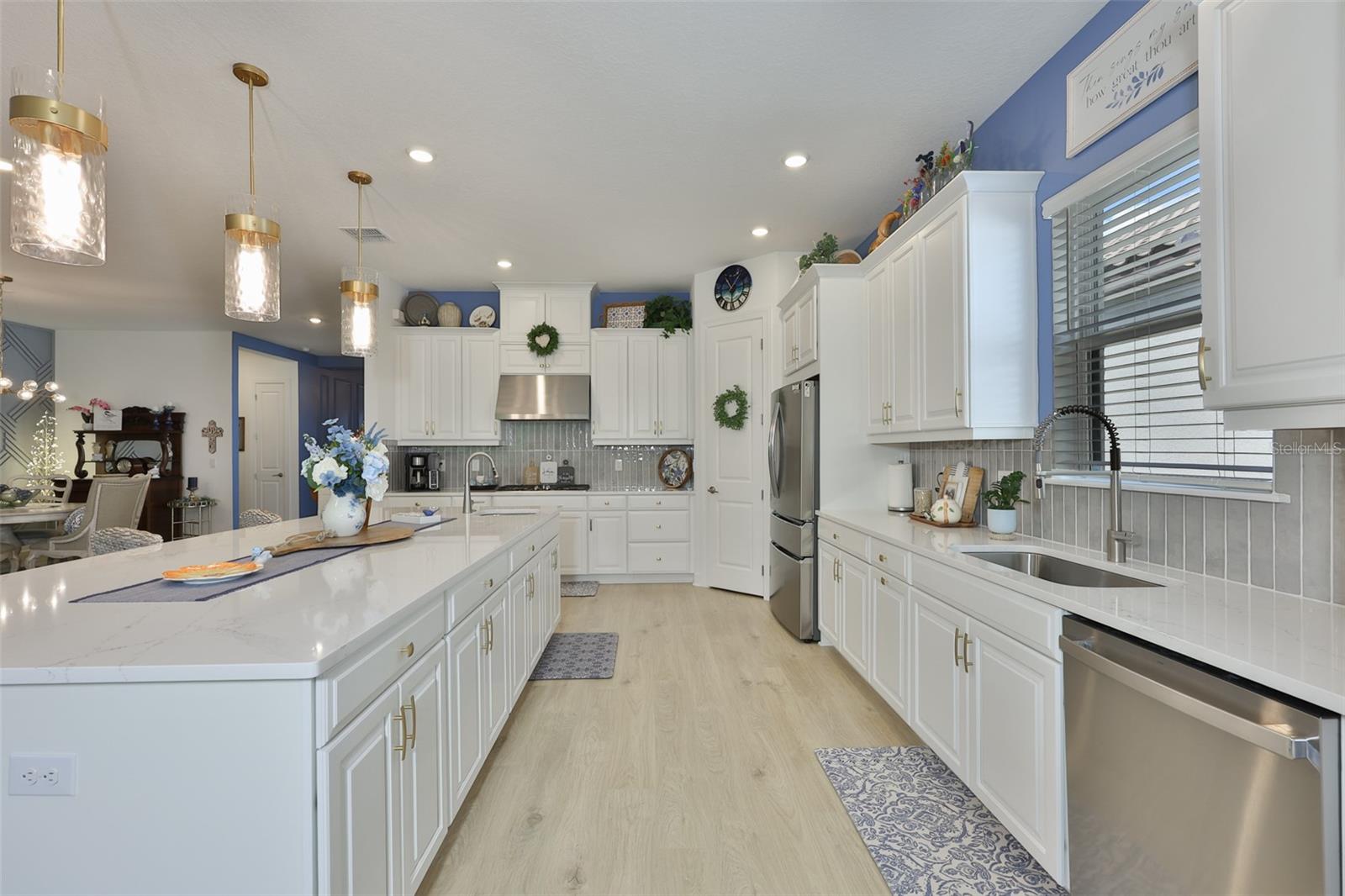 5512 CASERTA CT — photo 8