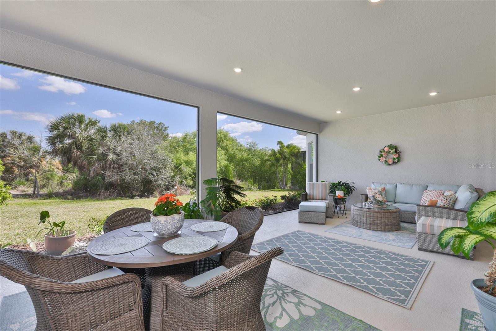 5512 CASERTA CT — photo 40