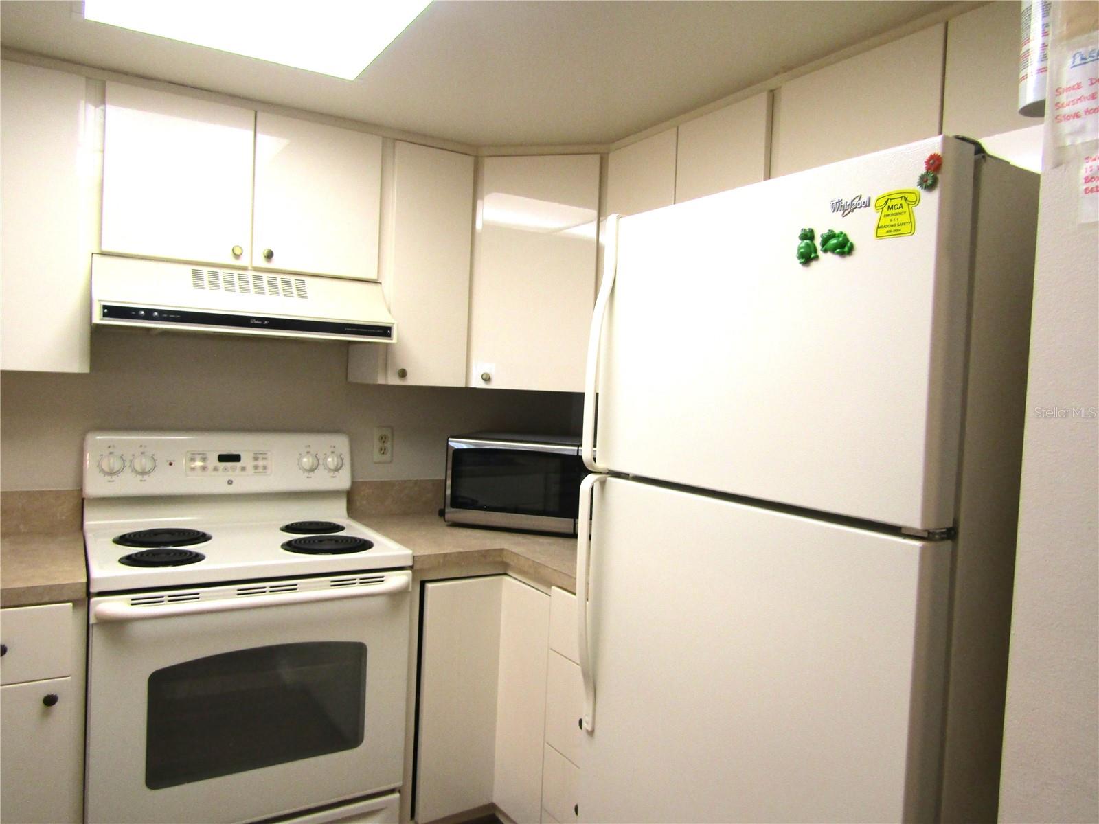 4632 RINGWOOD MDW #28 — photo 2