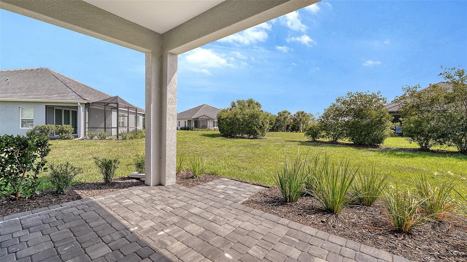 2316 BLUE MAHOE LN — photo 8
