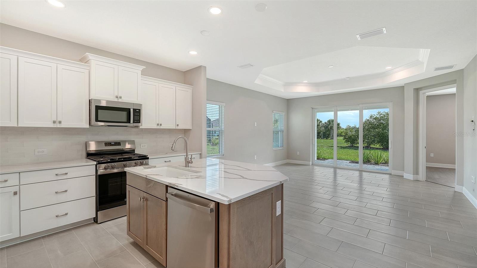 2316 BLUE MAHOE LN — photo 15