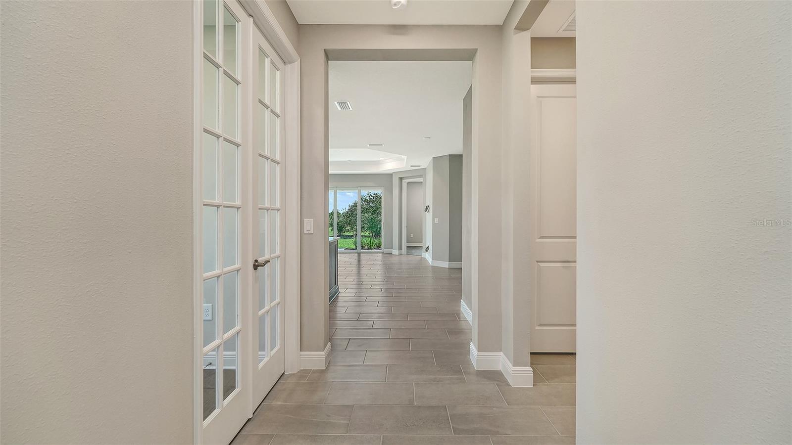 2316 BLUE MAHOE LN — photo 18