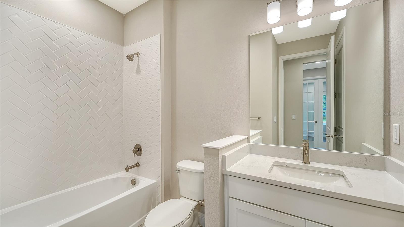 2316 BLUE MAHOE LN — photo 29