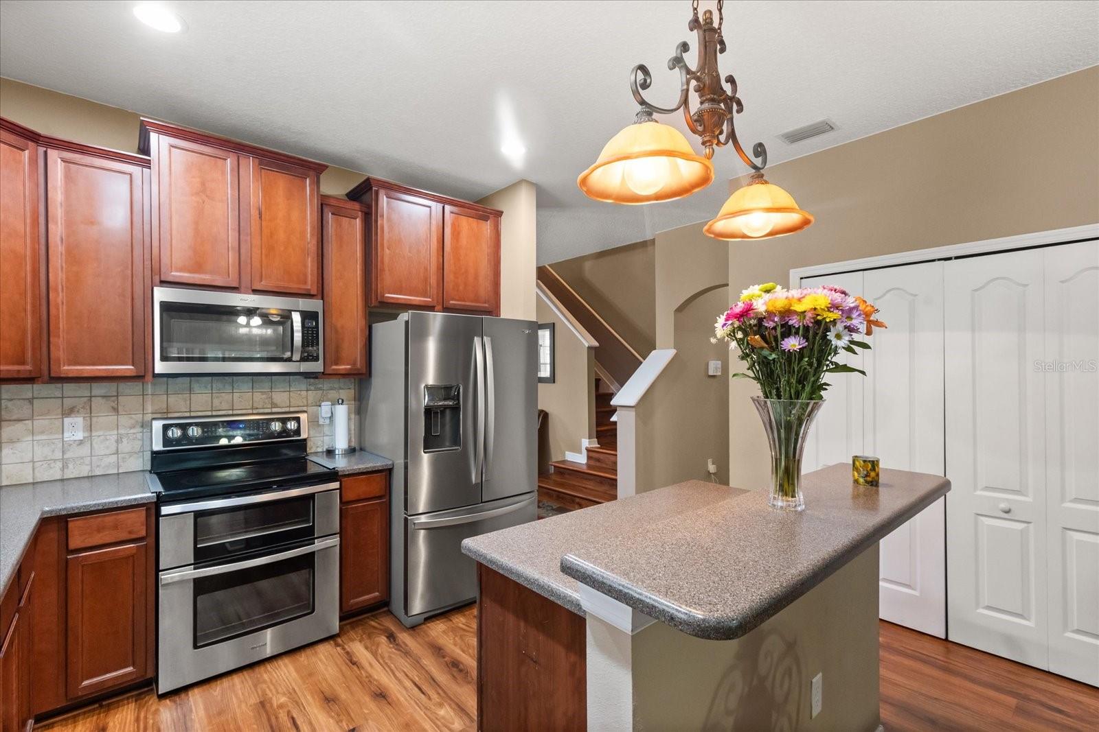 2721 WALDEN WOODS DR — photo 14