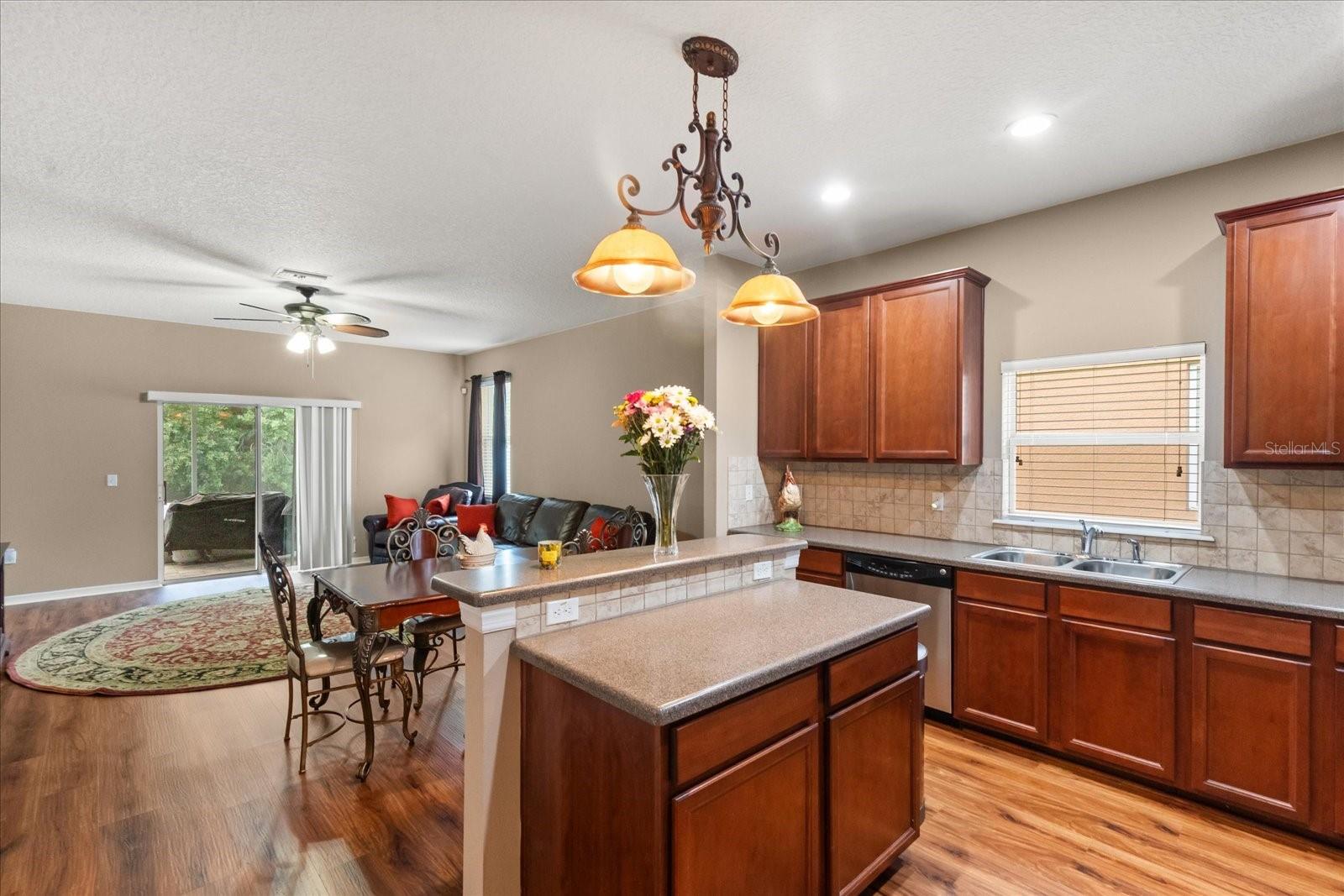 2721 WALDEN WOODS DR — photo 7