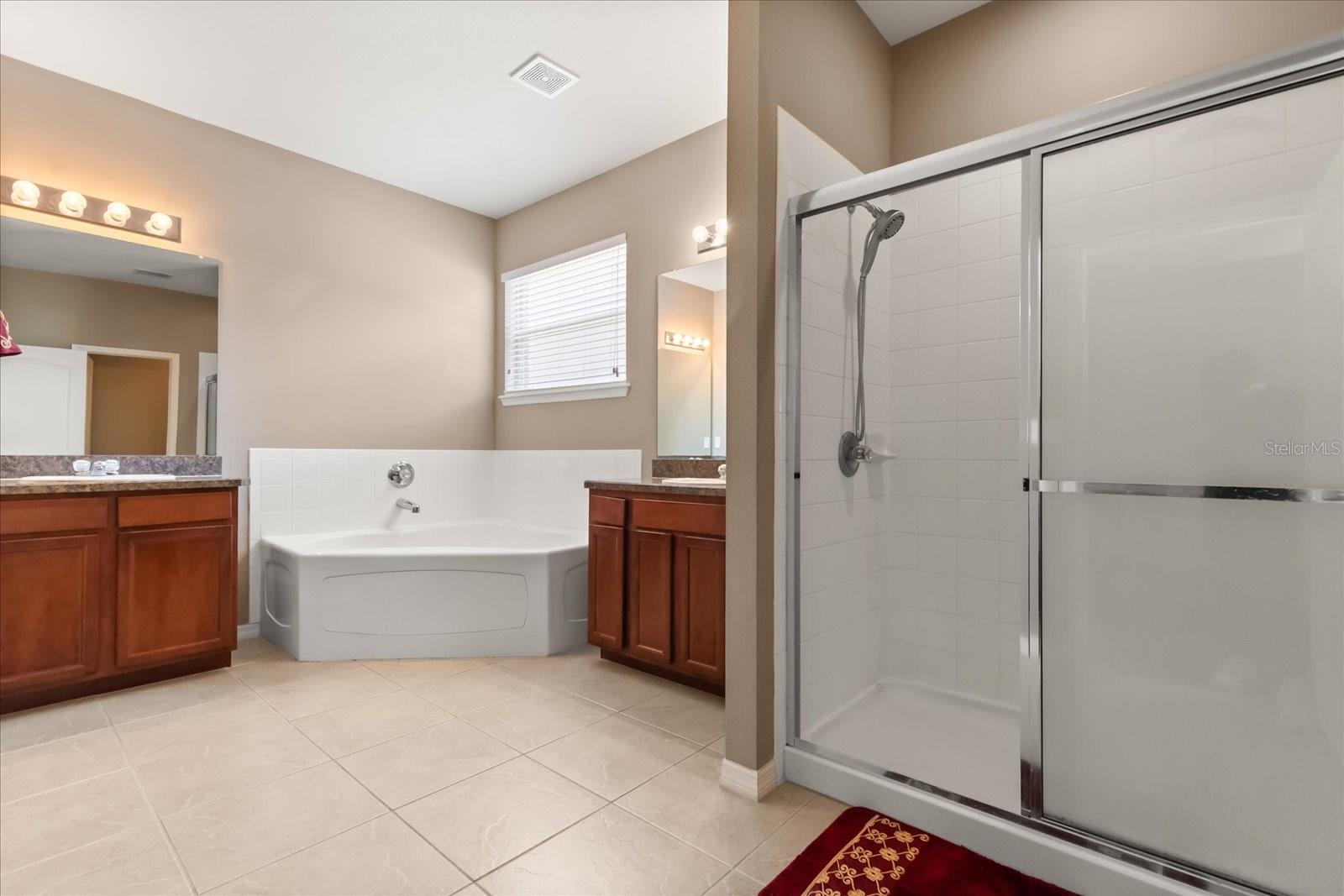2721 WALDEN WOODS DR — photo 10