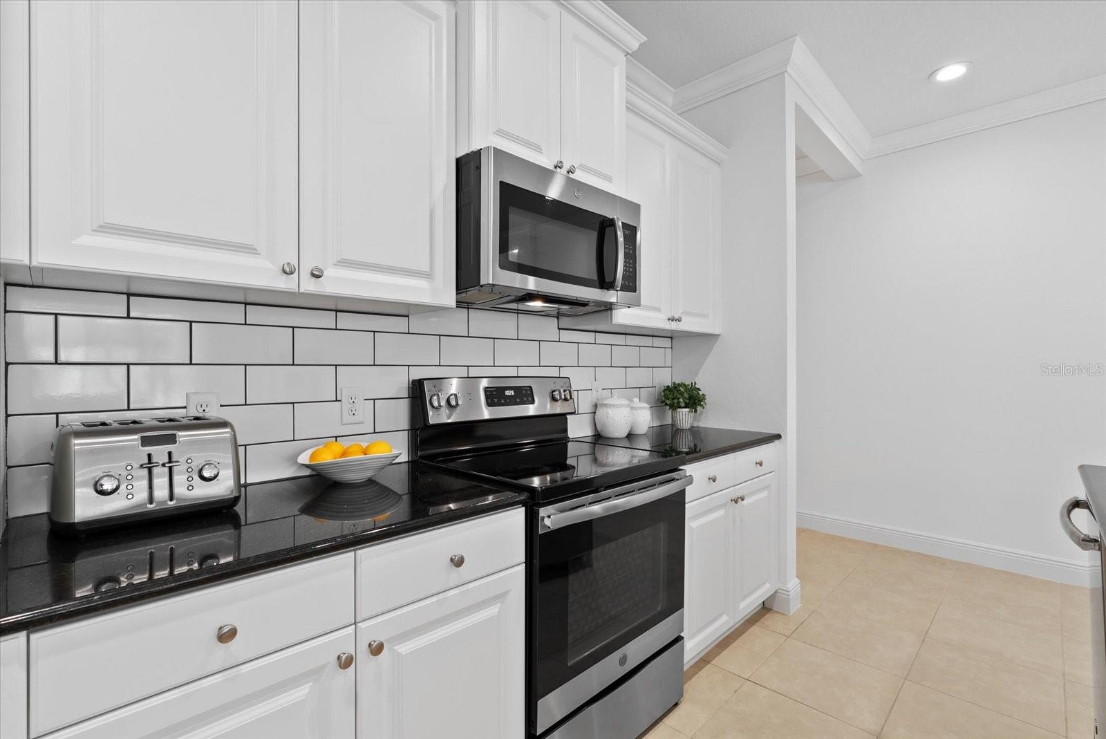 7526 RIDGELAKE CIR — photo 11