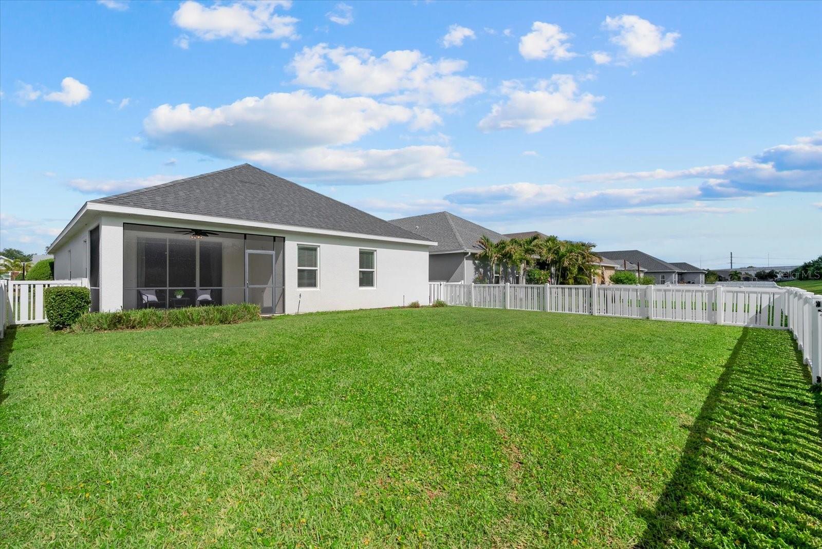 7526 RIDGELAKE CIR — photo 30