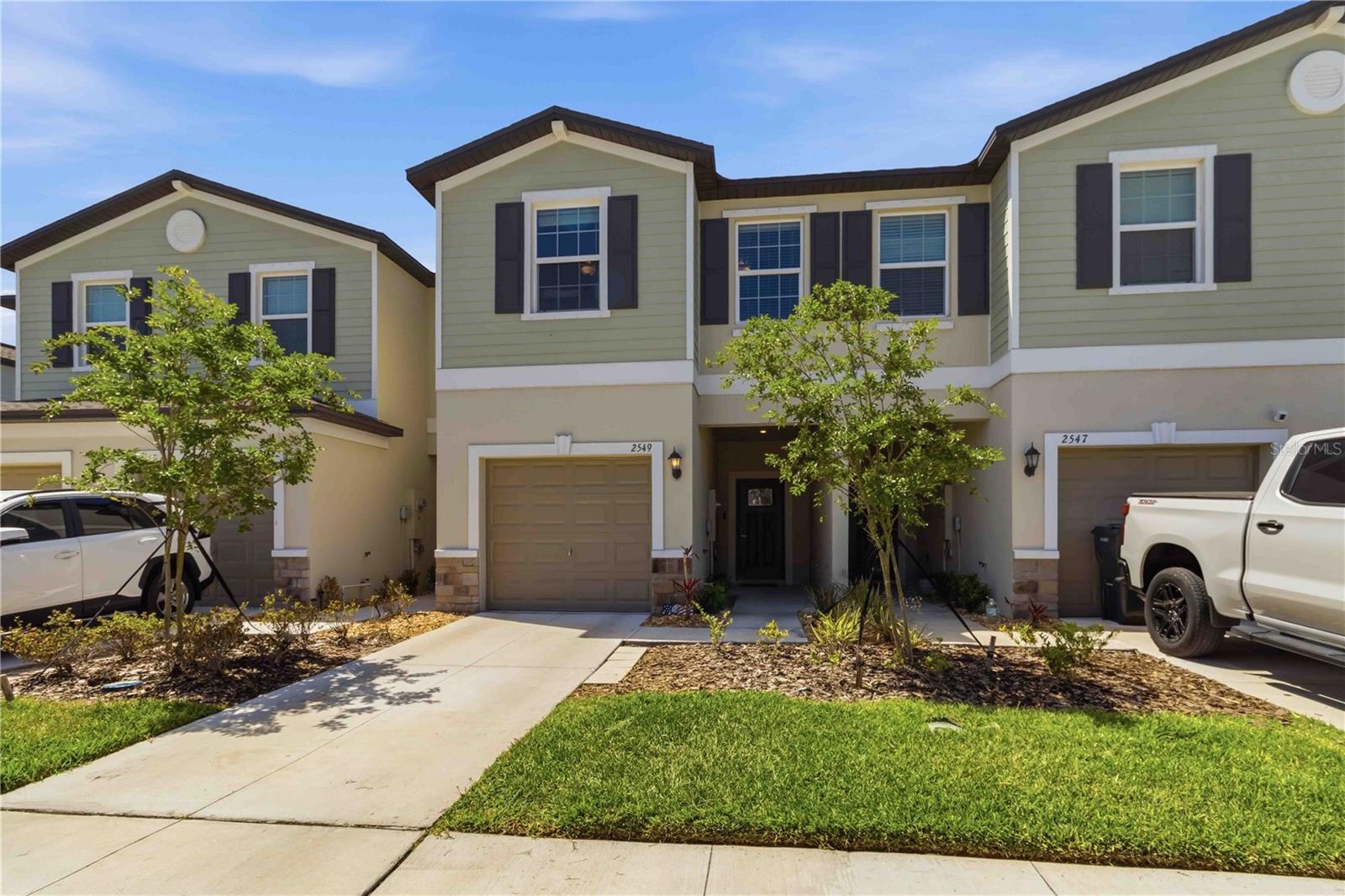 2549 SUNRAY VENUS WAY — photo 2