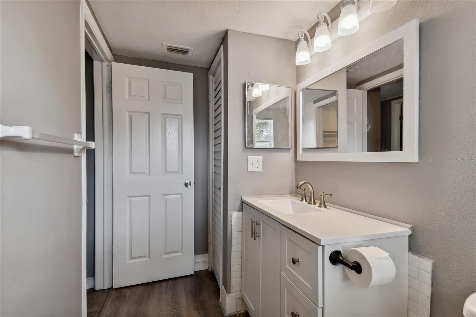7721 ARBORDALE DR — photo 29