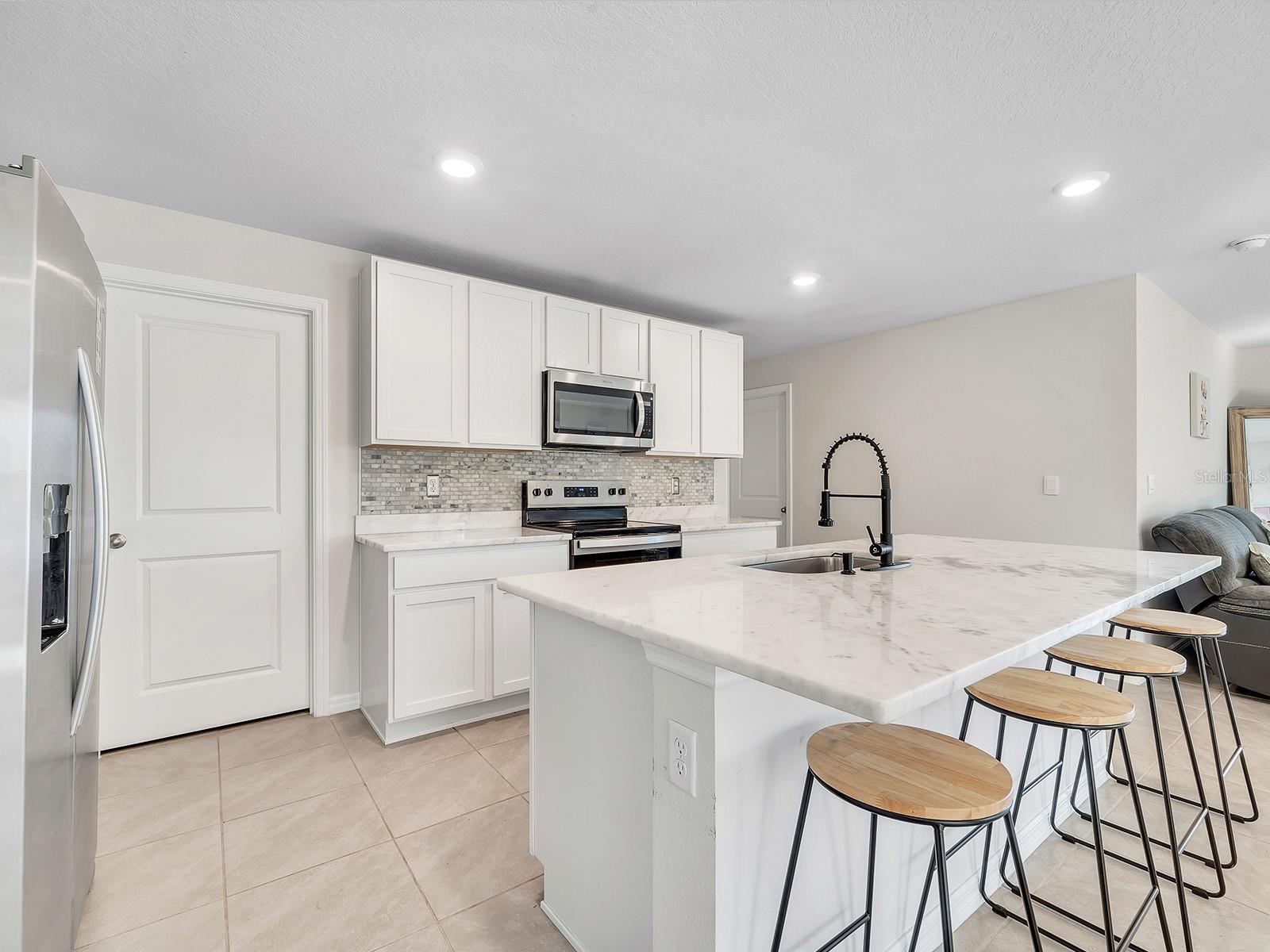 3117 ROCK SOUND ST — photo 18
