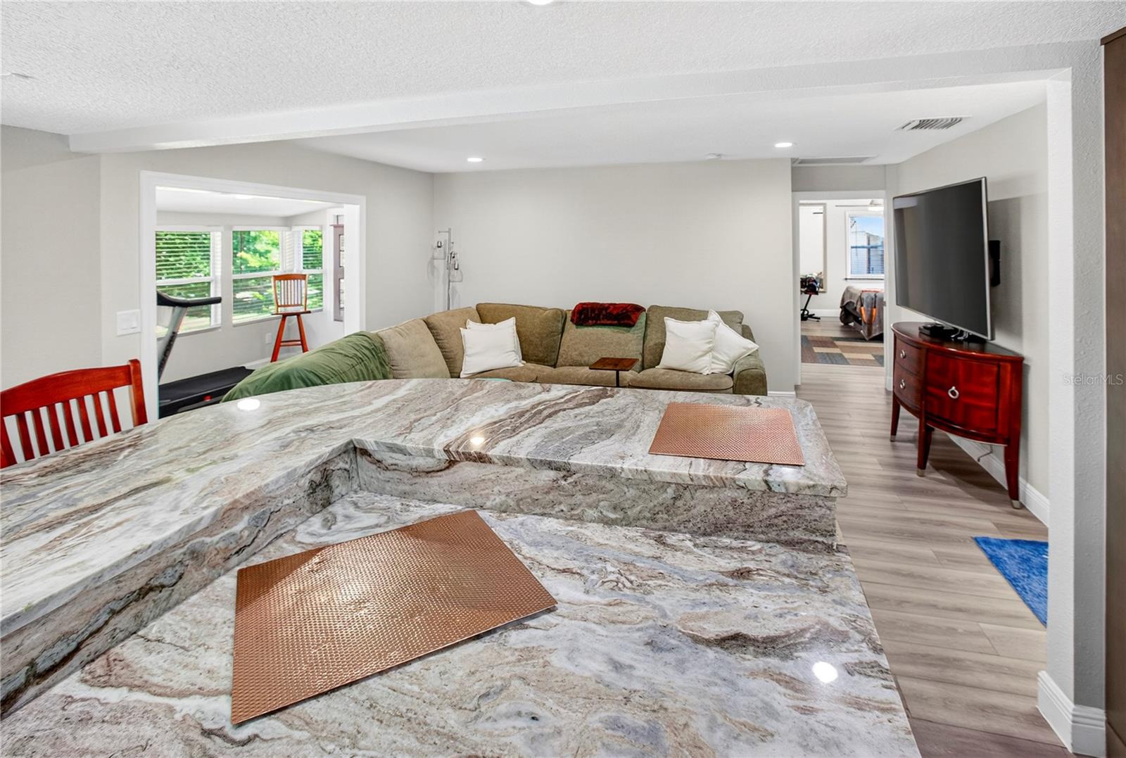 10627 MCINTOSH RD — photo 4
