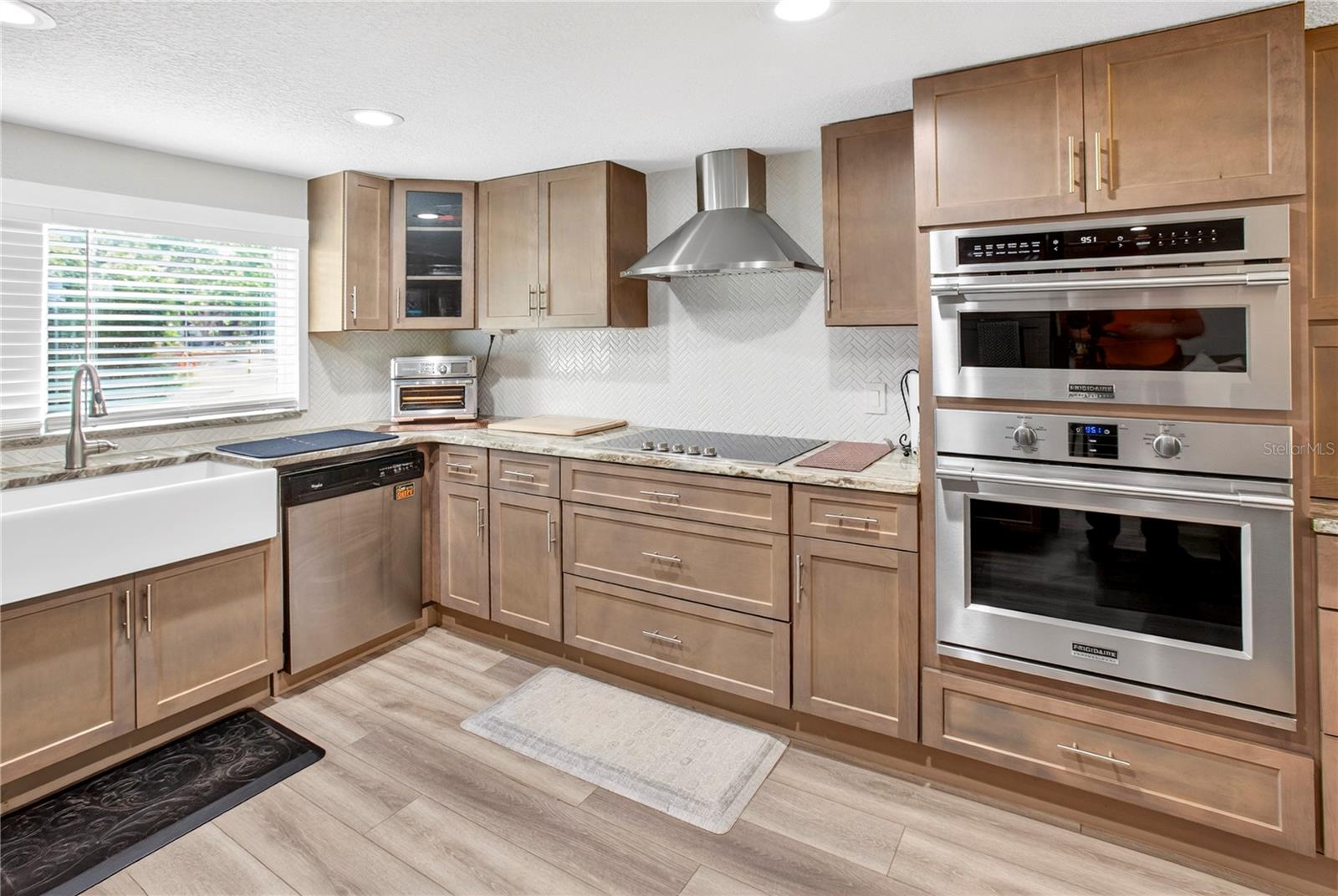 10627 MCINTOSH RD — photo 33
