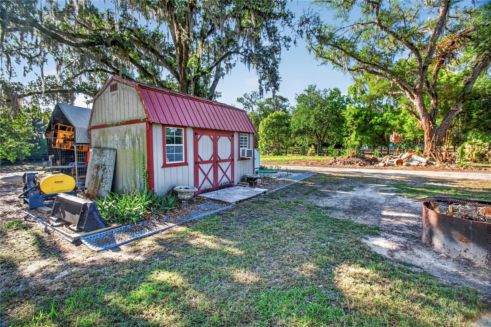 10627 MCINTOSH RD — photo 28