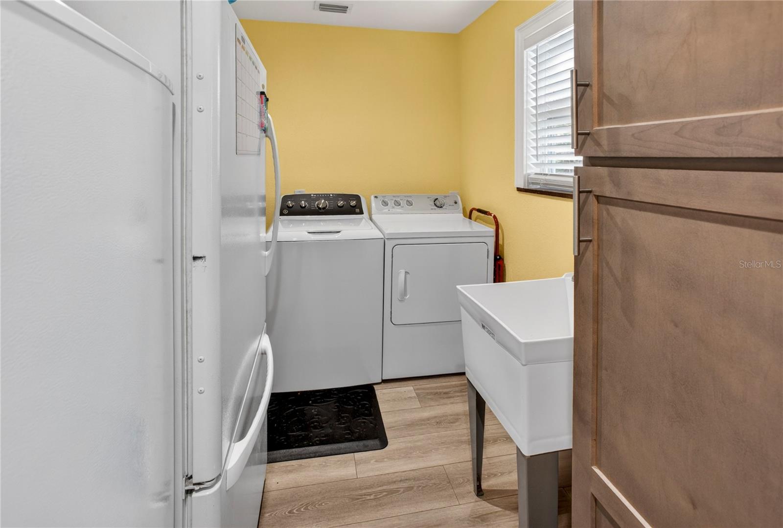 10627 MCINTOSH RD — photo 13