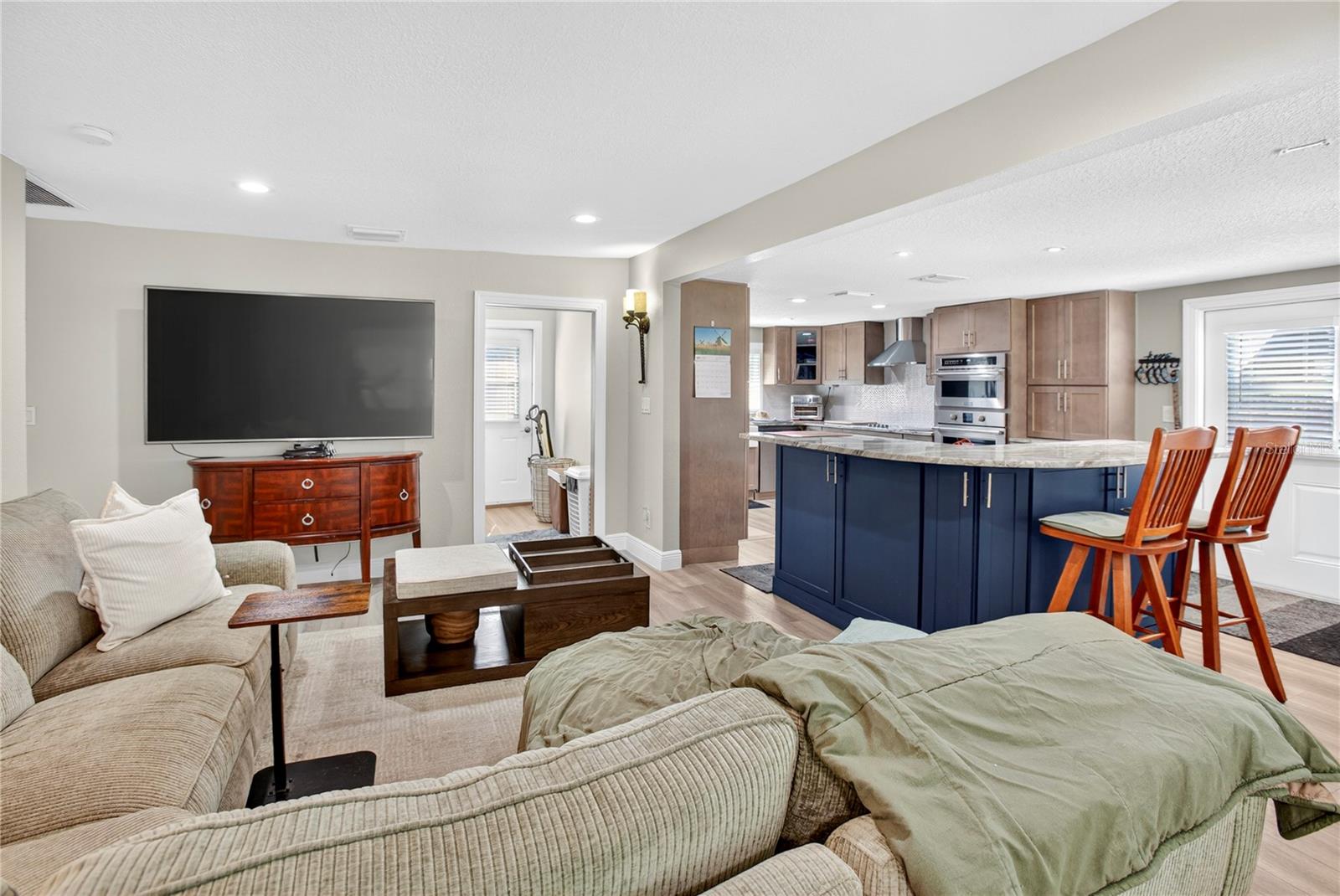 10627 MCINTOSH RD — photo 8