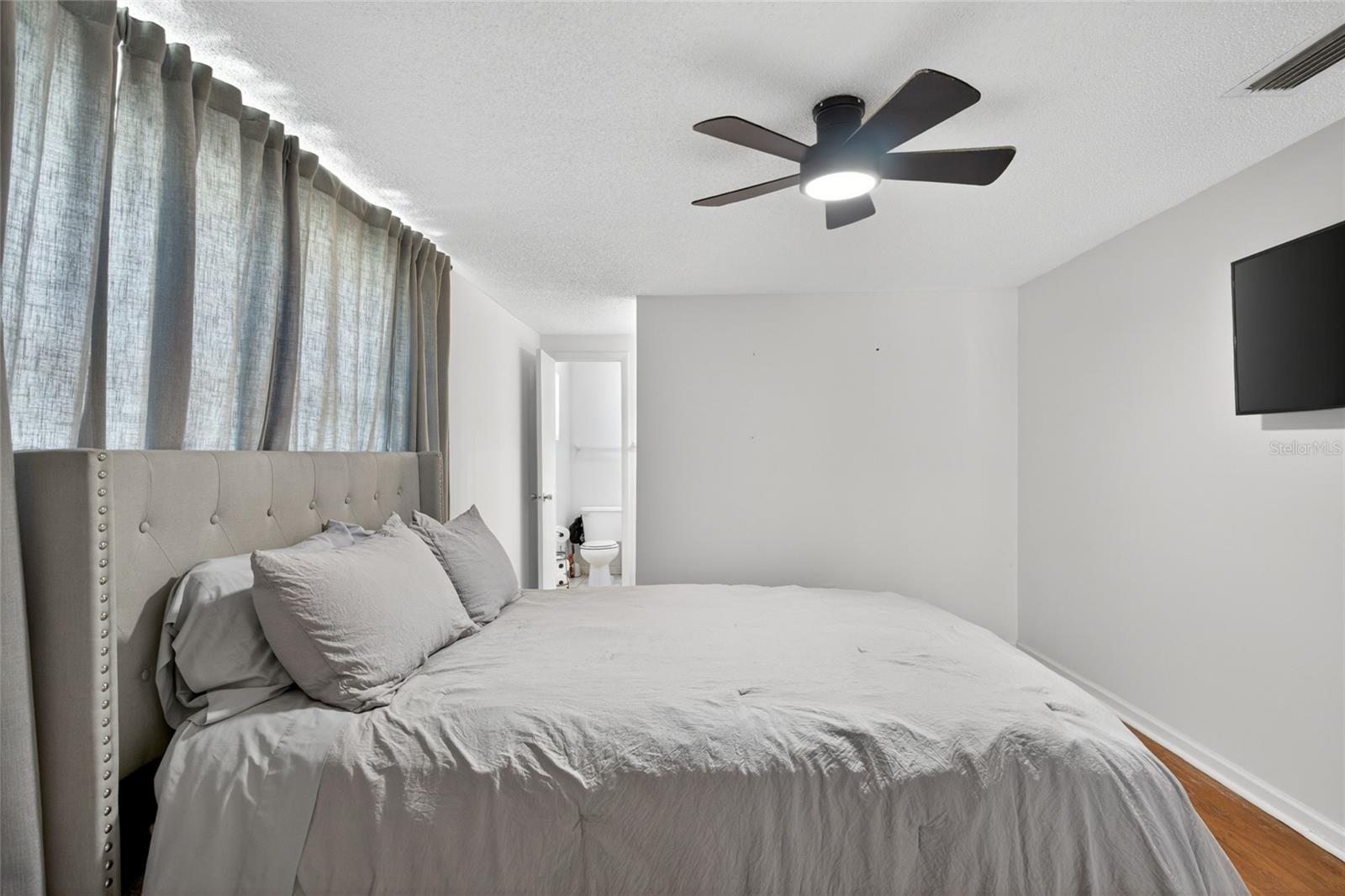 6401 REGATTA CT — photo 12