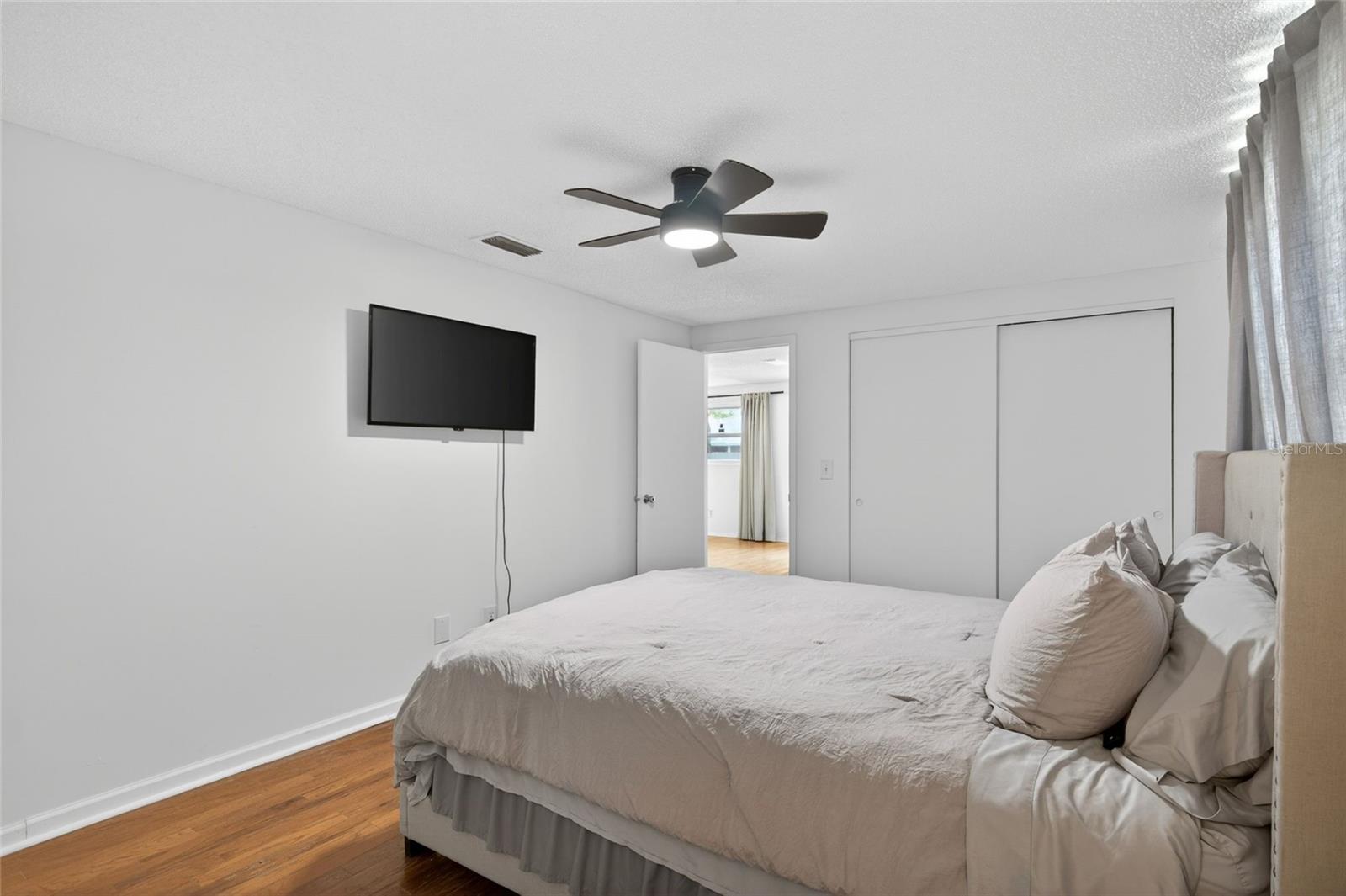 6401 REGATTA CT — photo 11