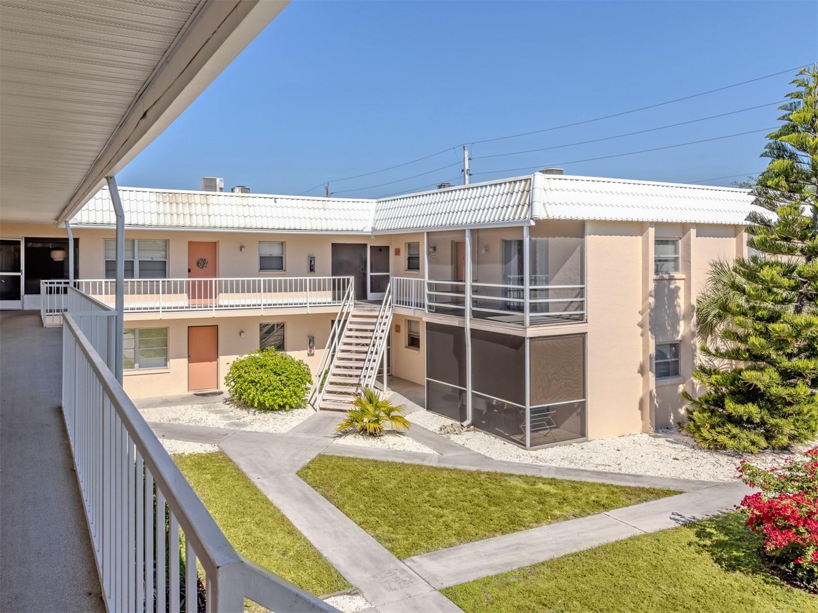 400 BASE AVE E #227 — photo 18