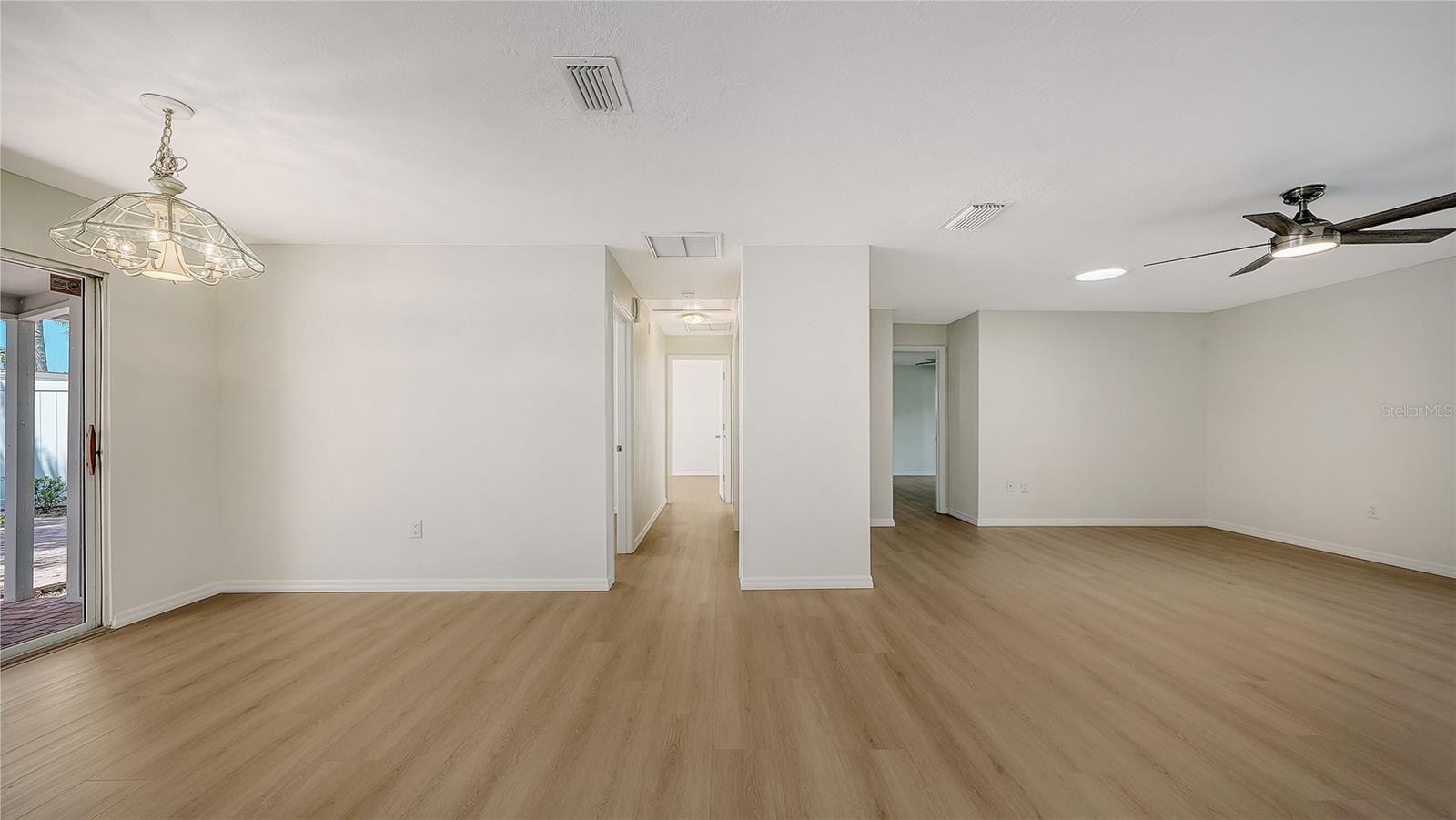239 HOURGLASS WAY #V7 — photo 14