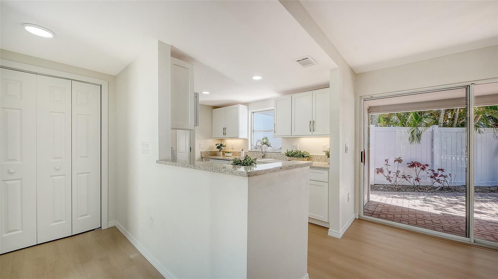 239 HOURGLASS WAY #V7 — photo 17