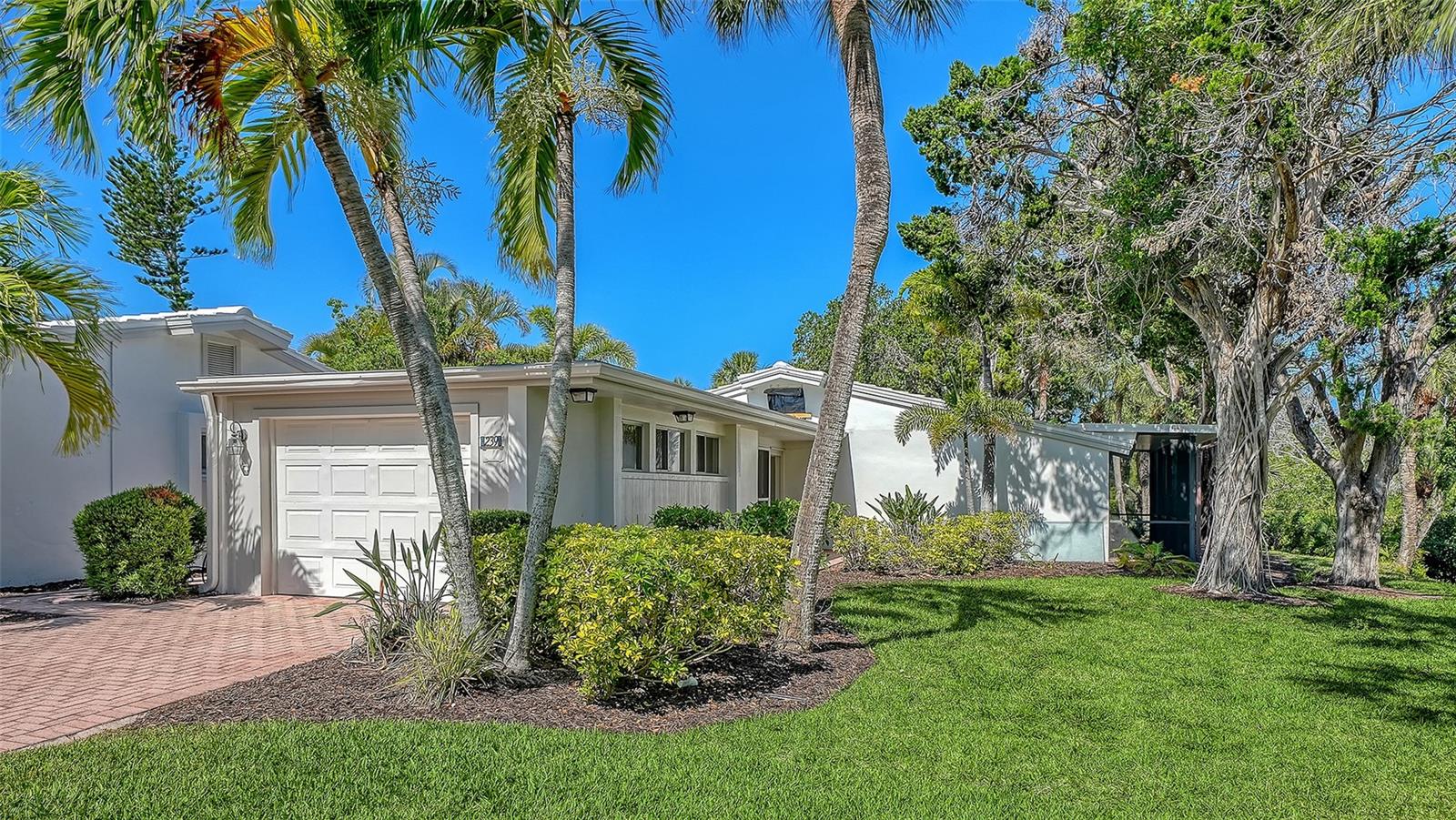 239 HOURGLASS WAY #V7 — photo 3