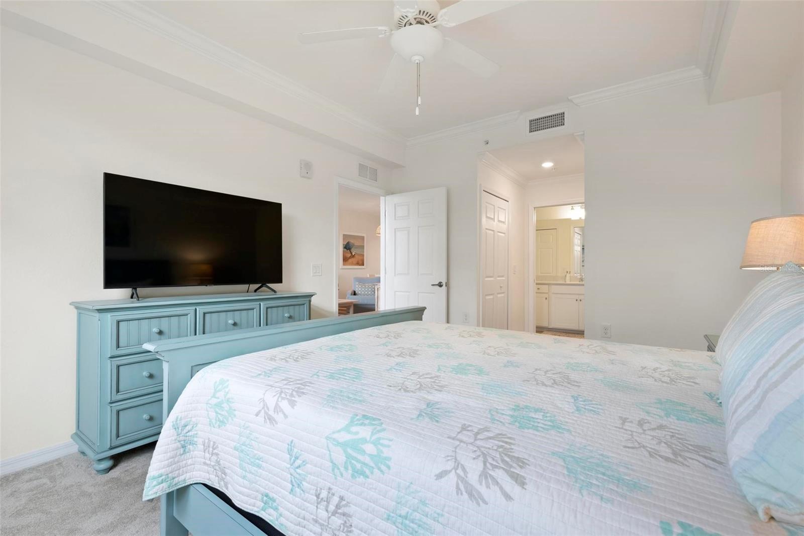 17704 GAWTHROP DR #205 — photo 21