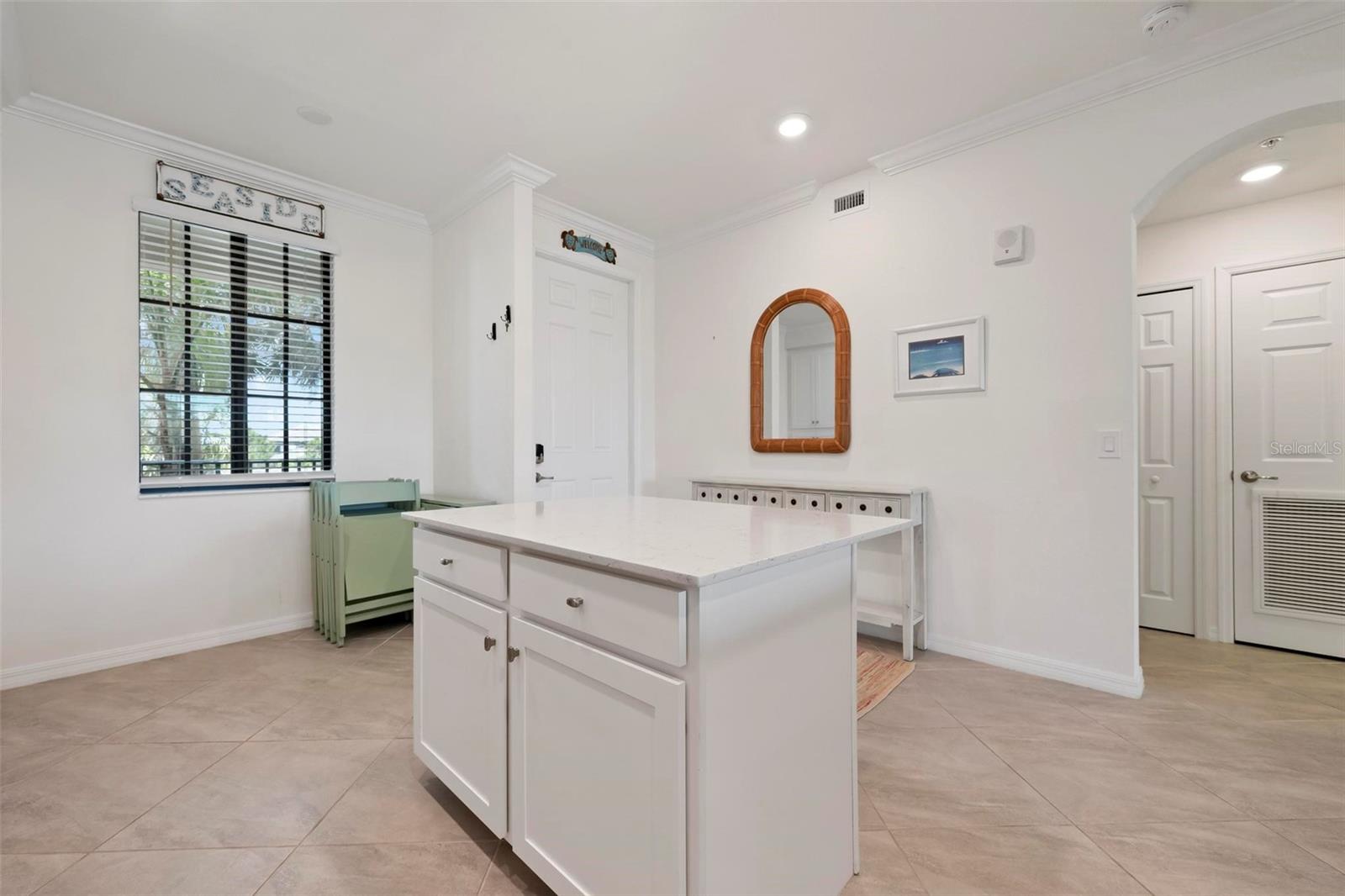 17704 GAWTHROP DR #205 — photo 6