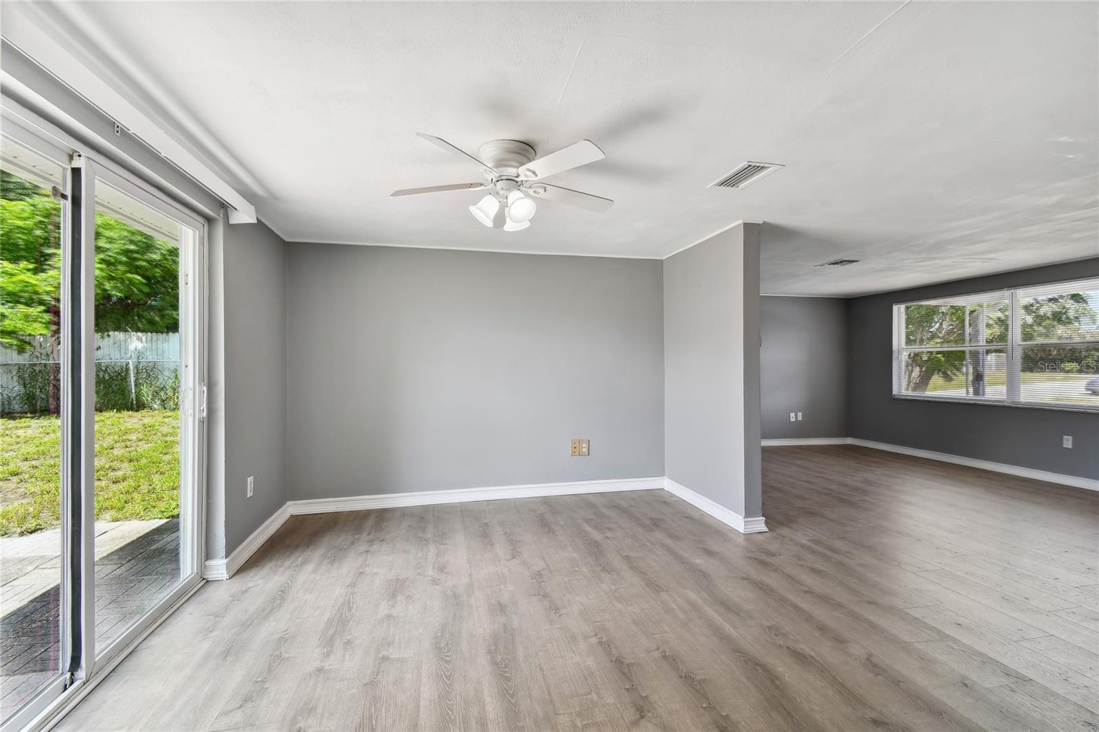 7721 ARBORDALE DR — photo 8