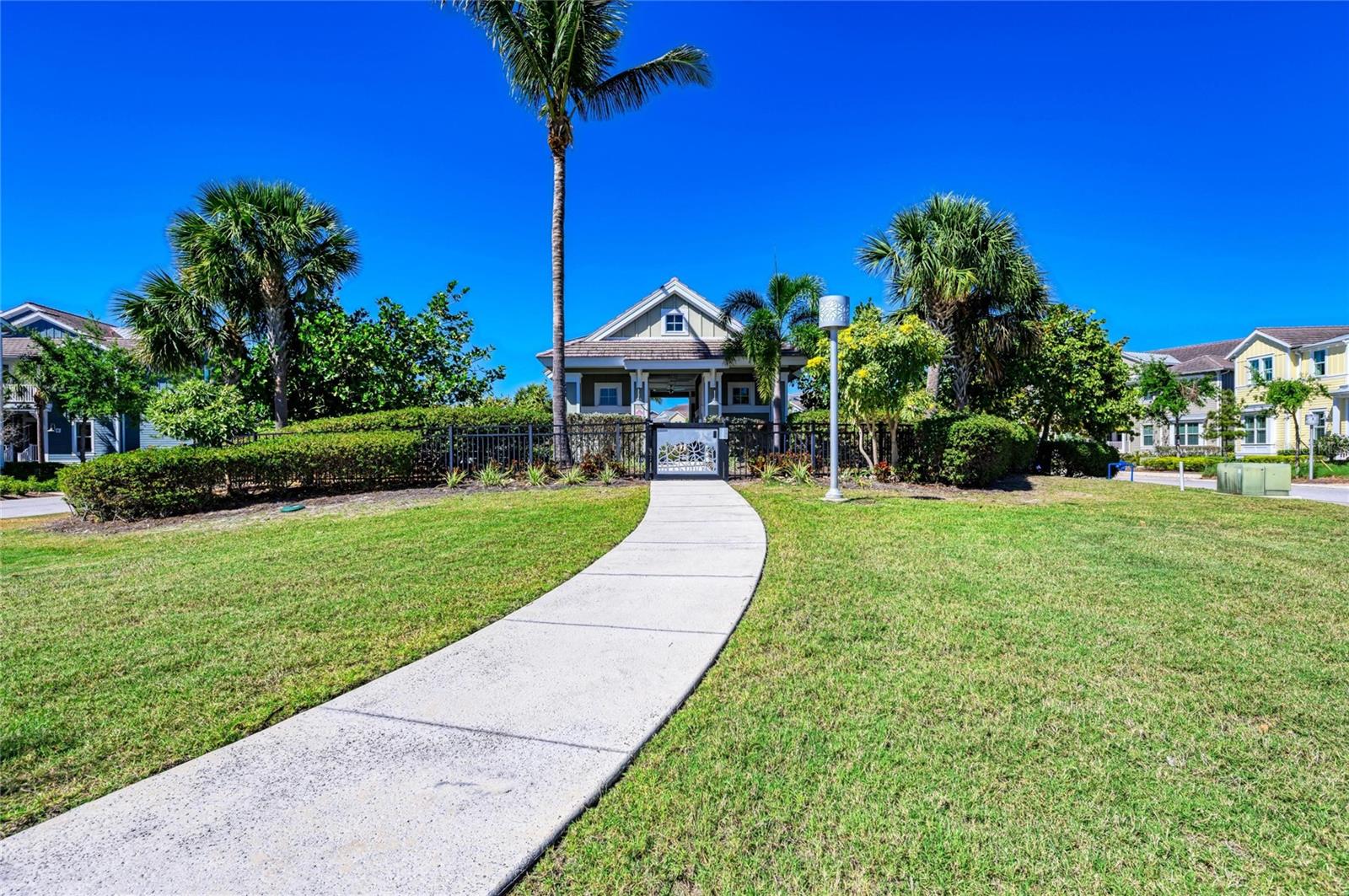395 ARUBA CIR #402 — photo 90