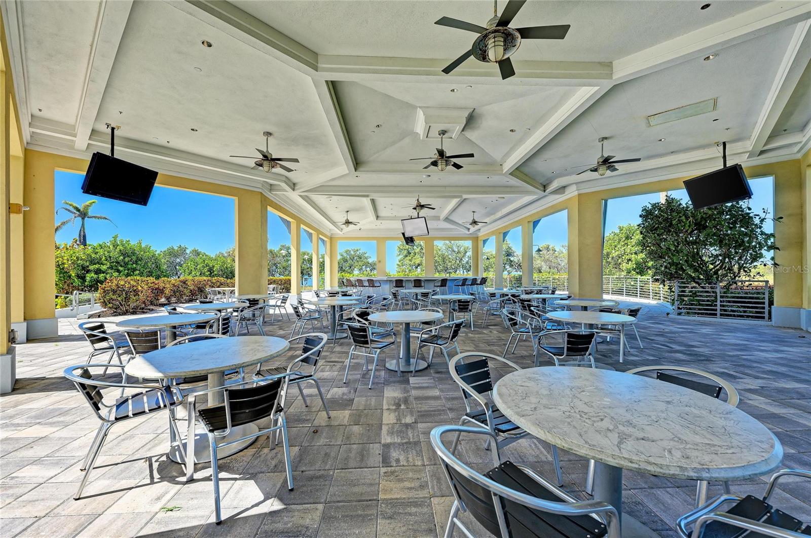 395 ARUBA CIR #402 — photo 77