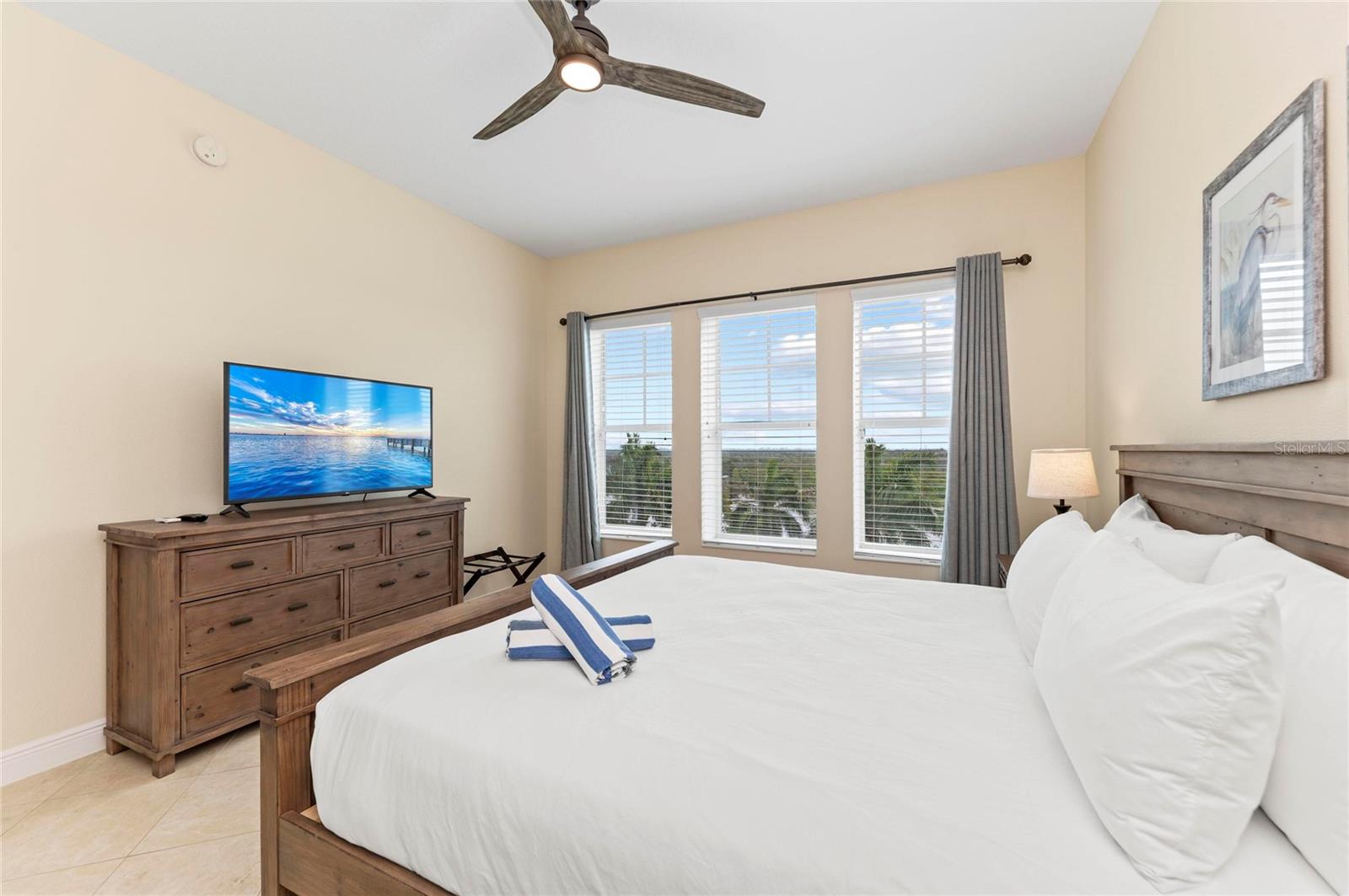 395 ARUBA CIR #402 — photo 21
