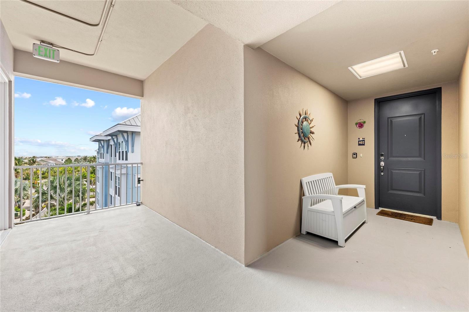 395 ARUBA CIR #402 — photo 7