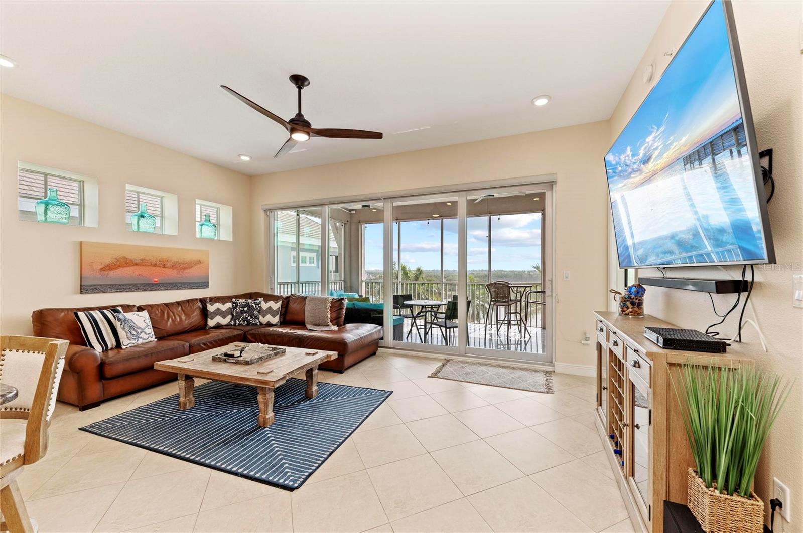 395 ARUBA CIR #402 — photo 12