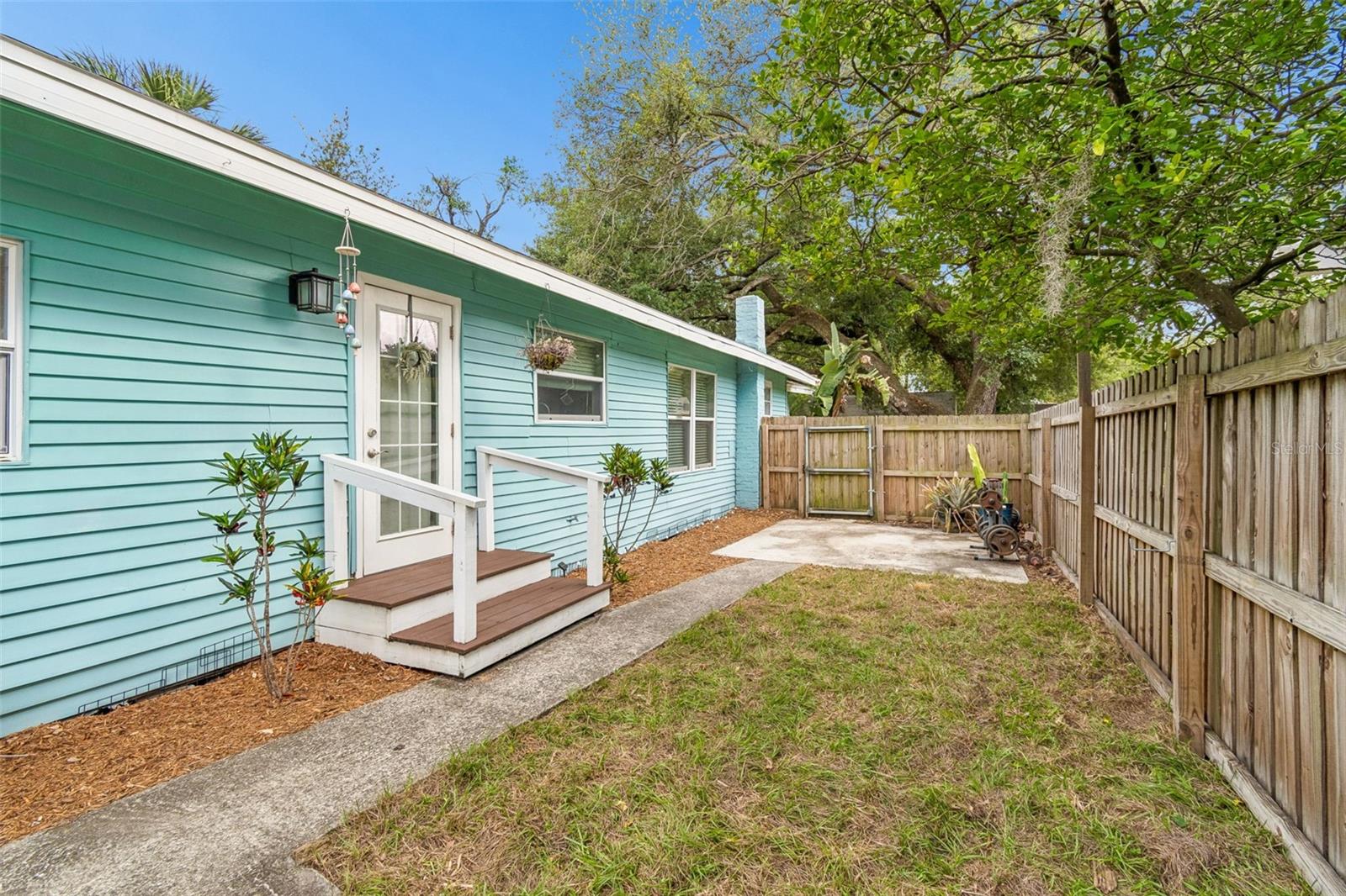 1220 E EMMA ST — photo 25