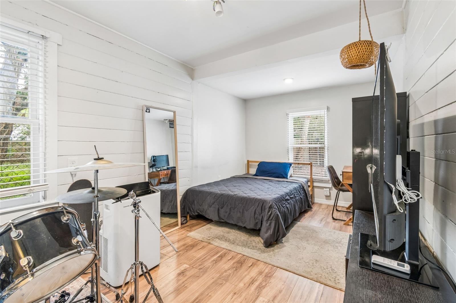 1220 E EMMA ST — photo 36