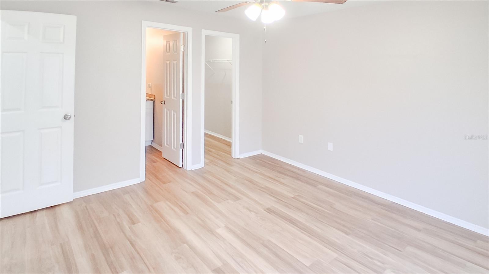 4311 THONOTOSASSA AVE — photo 7