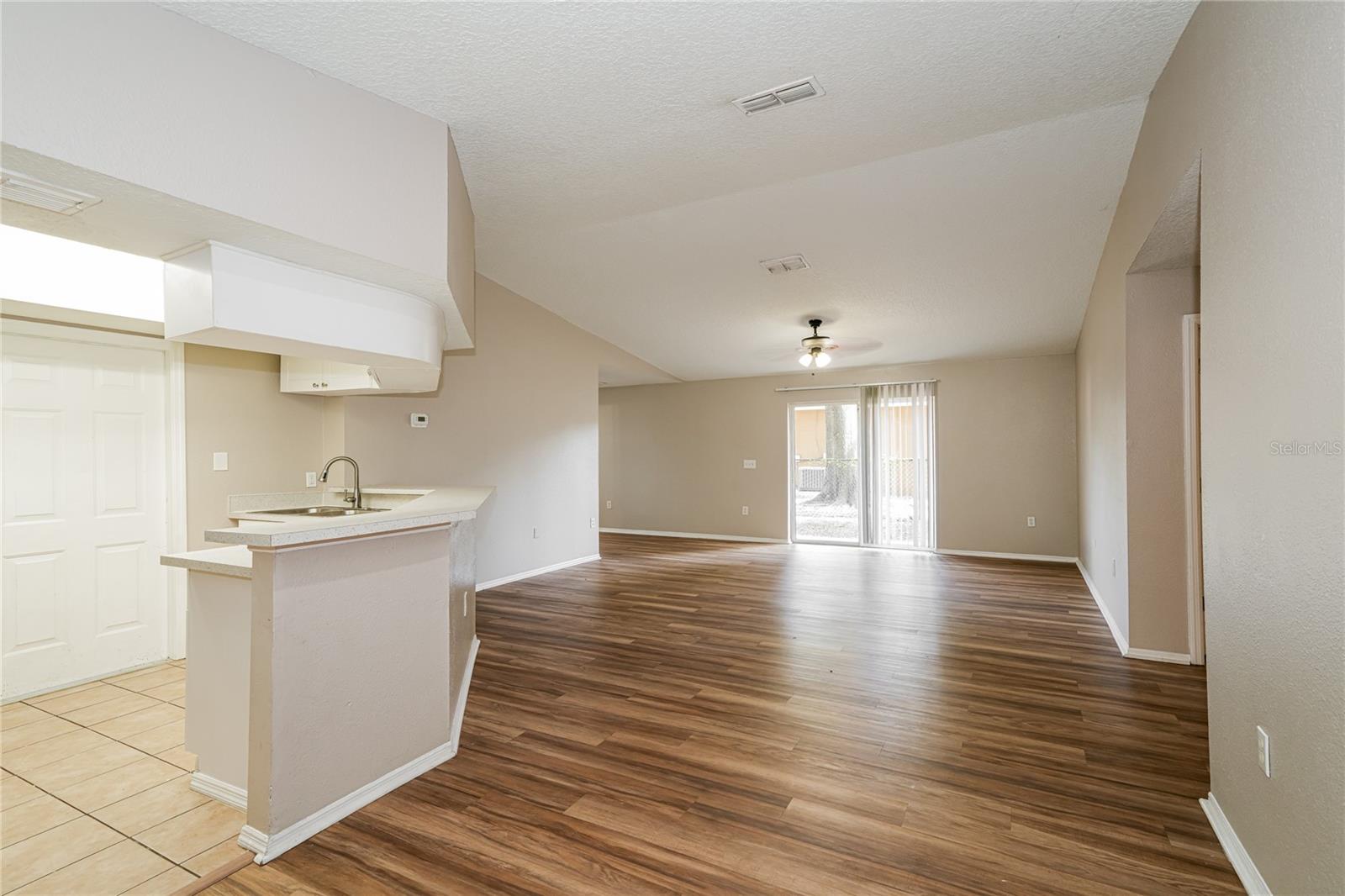 4311 THONOTOSASSA AVE — photo 20